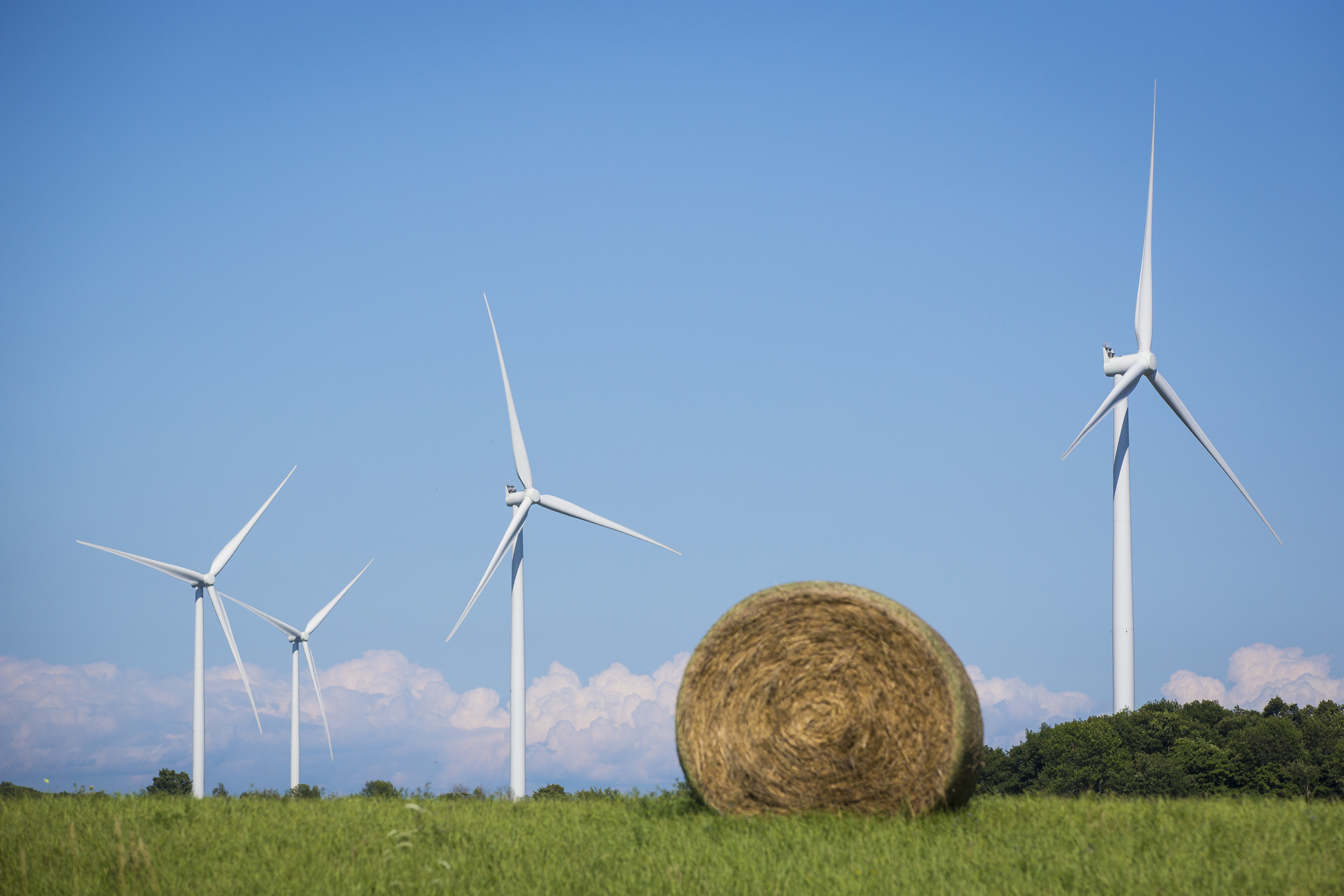 Министърът на енергетиката на Онтарио казва че ниските температури повишават