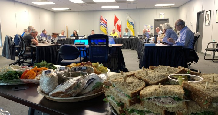 Регионалният борд на Okanagan отменя финансираната от данъкоплатците храна