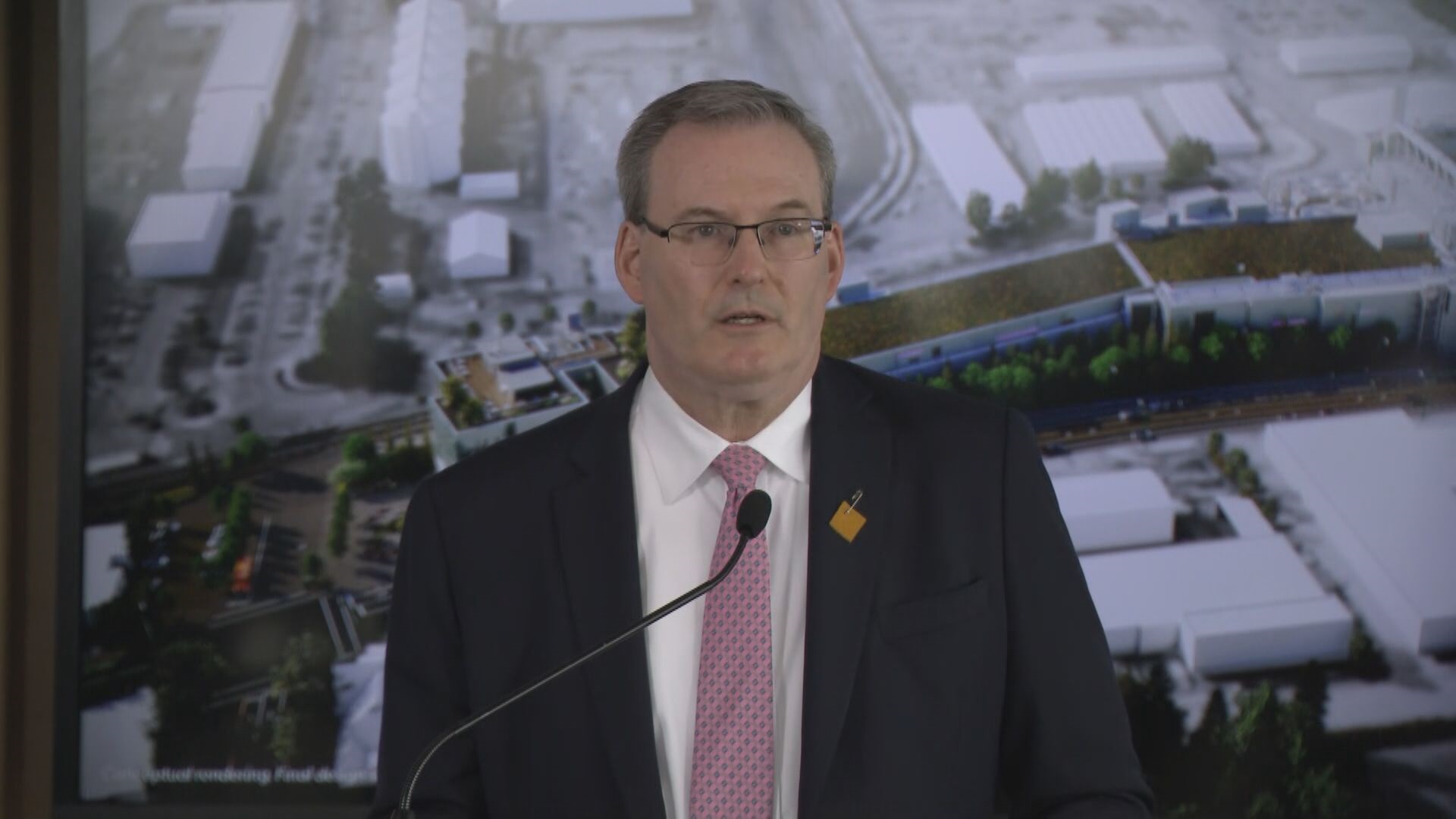 Годишното заплащане на най добрия бюрократ на Metro Vancouver миналата година ще