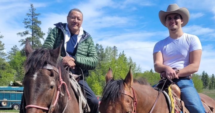 Лойд Темпълтън на 23 години е израснал гледайки парада Calgary