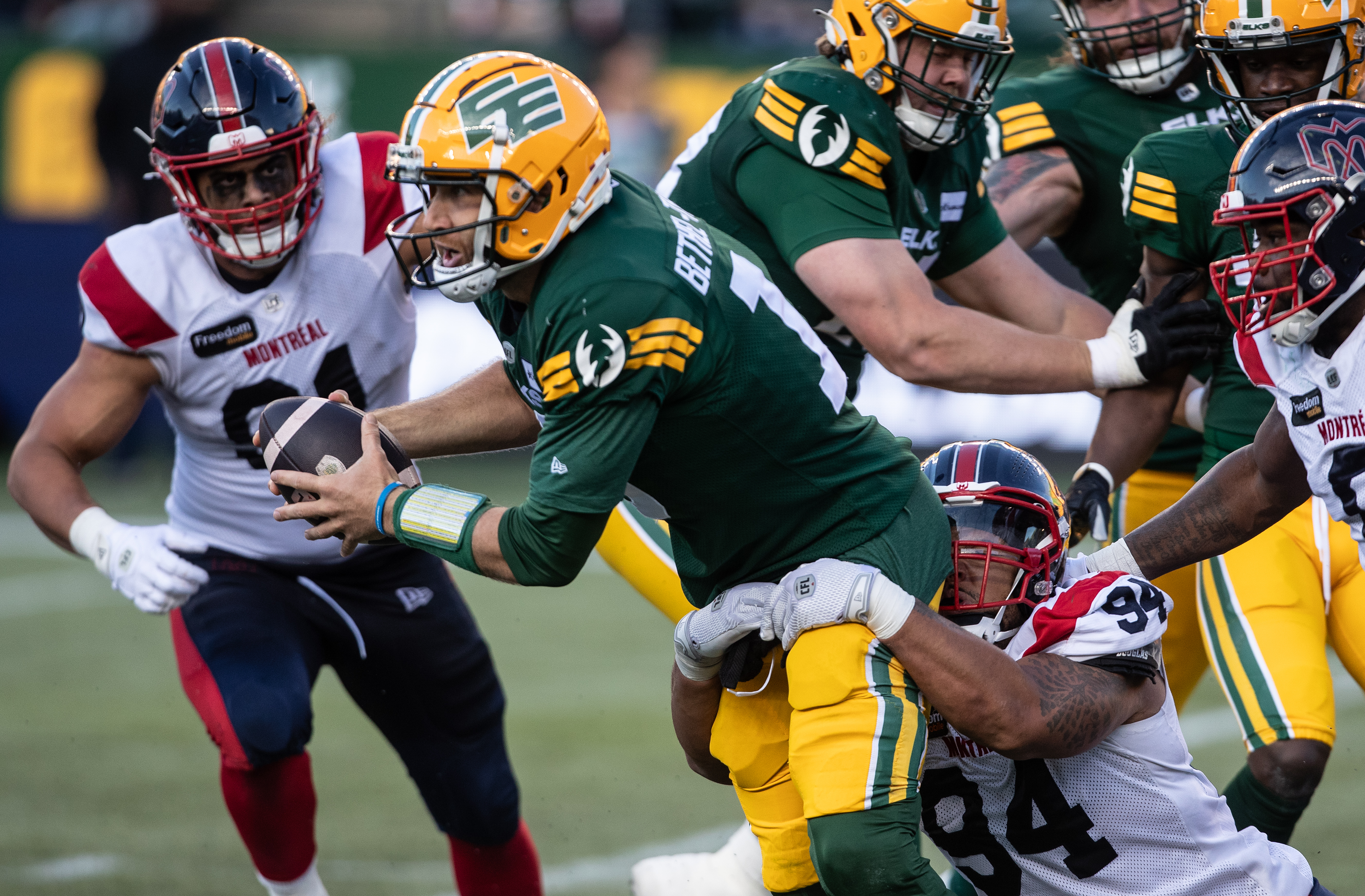 Montreal Alouettes продължиха оттам откъдето спряха миналия сезон Уолтър Флетчър отбеляза