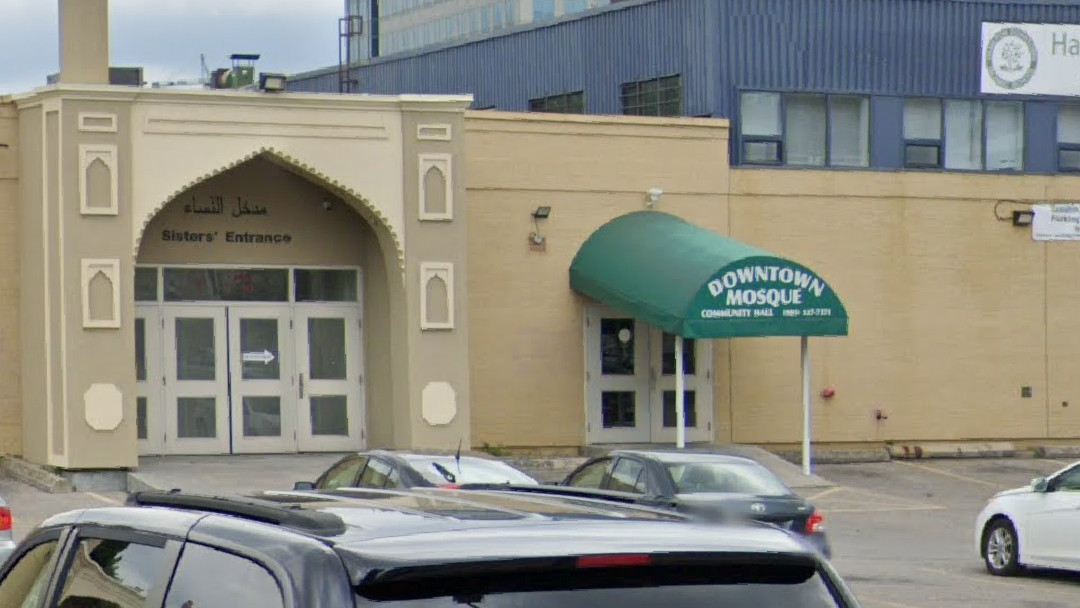 A photo of Hamilton Downtown Mosque on York Boulevard.