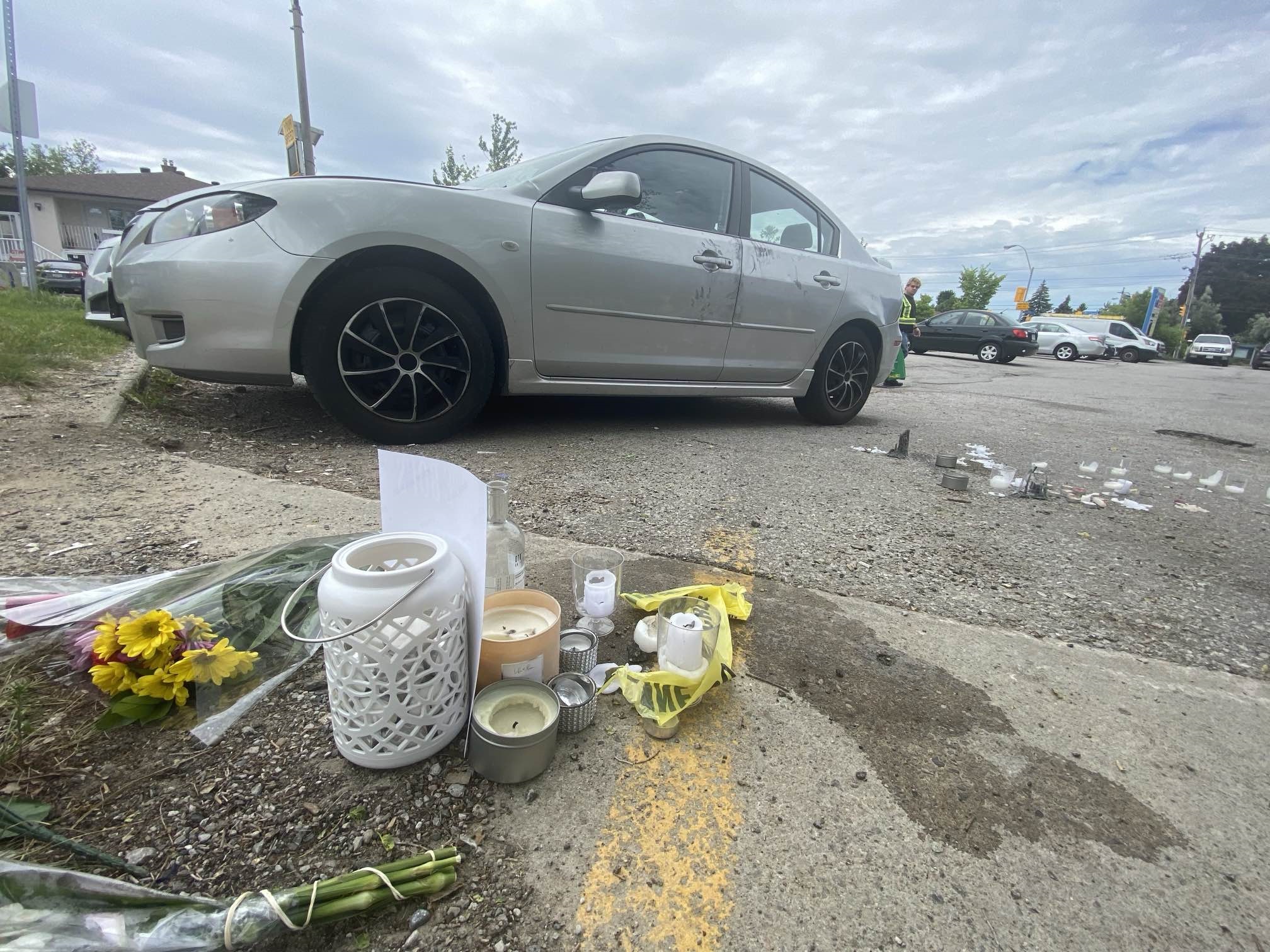 Полицията идентифицира 16 годишното момче убито при стрелба в Торонто в