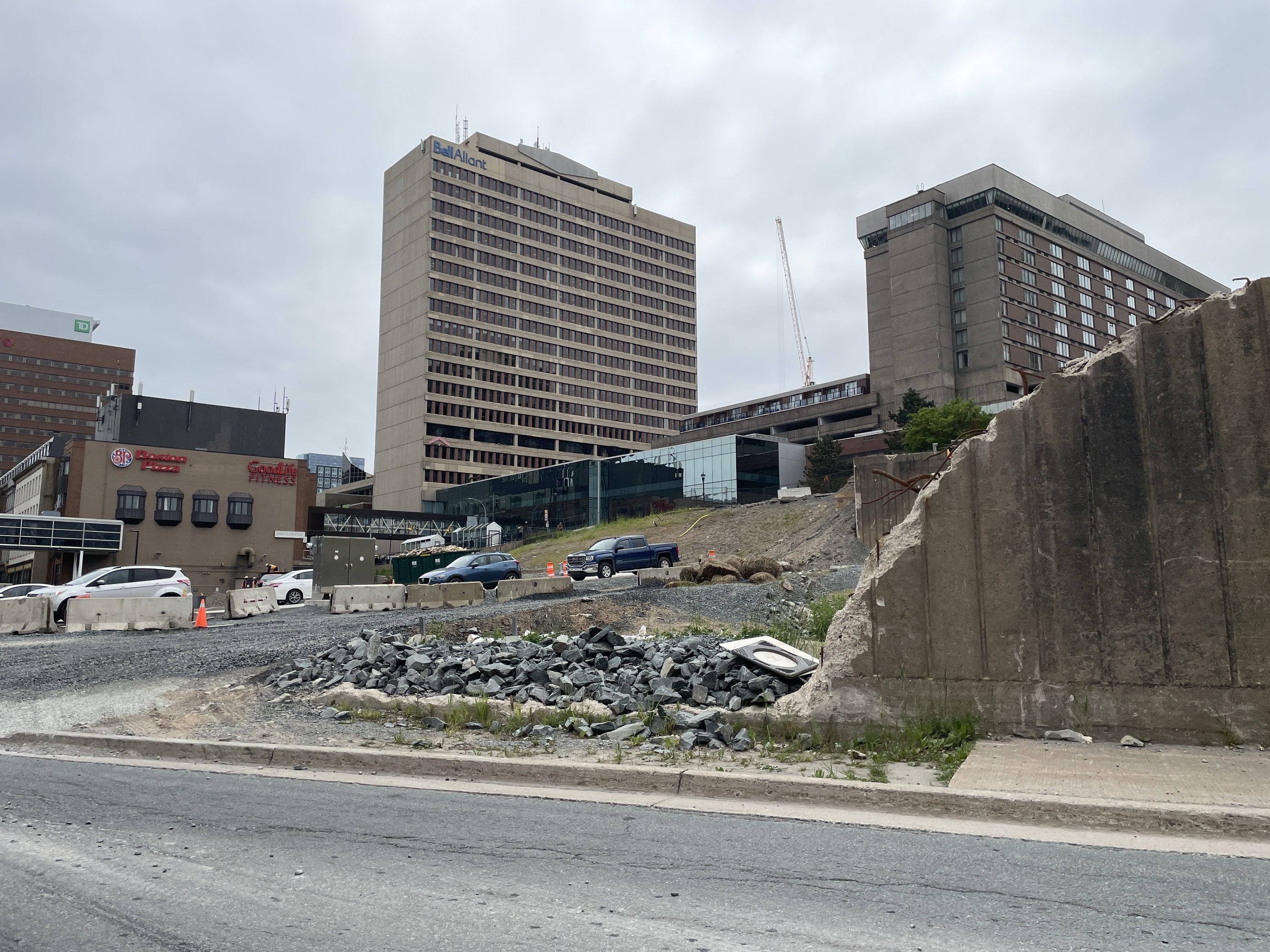 Собствениците на малки фирми в Халифакс търсят от общинското правителство