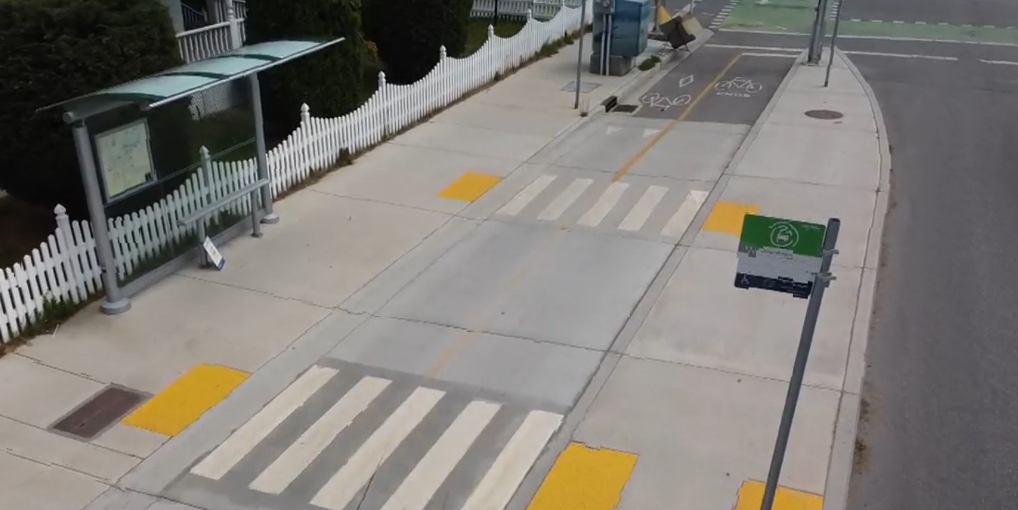 Притесненията относно плаващите автобусни спирки в Келоуна са отнесени до