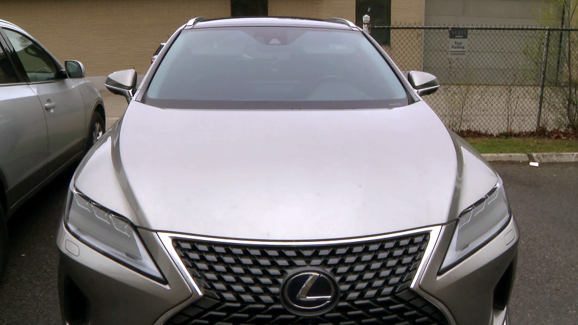 The Lexus RX SUV that Det. Cresswell says is being used as a crime car.