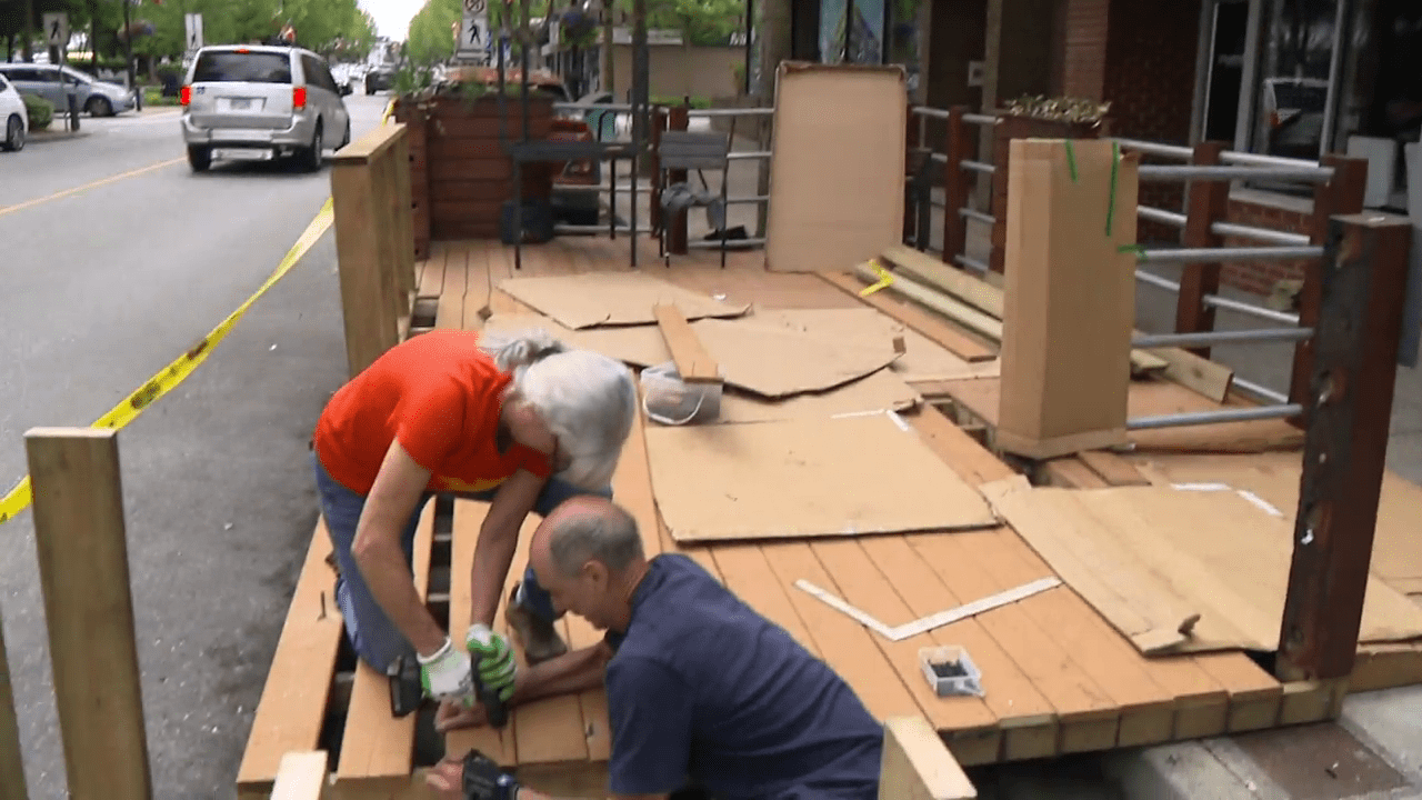 Maple Ridge restaurant owner rebuilding patio after it was damaged by suspected arson - BC - Vimarsana News