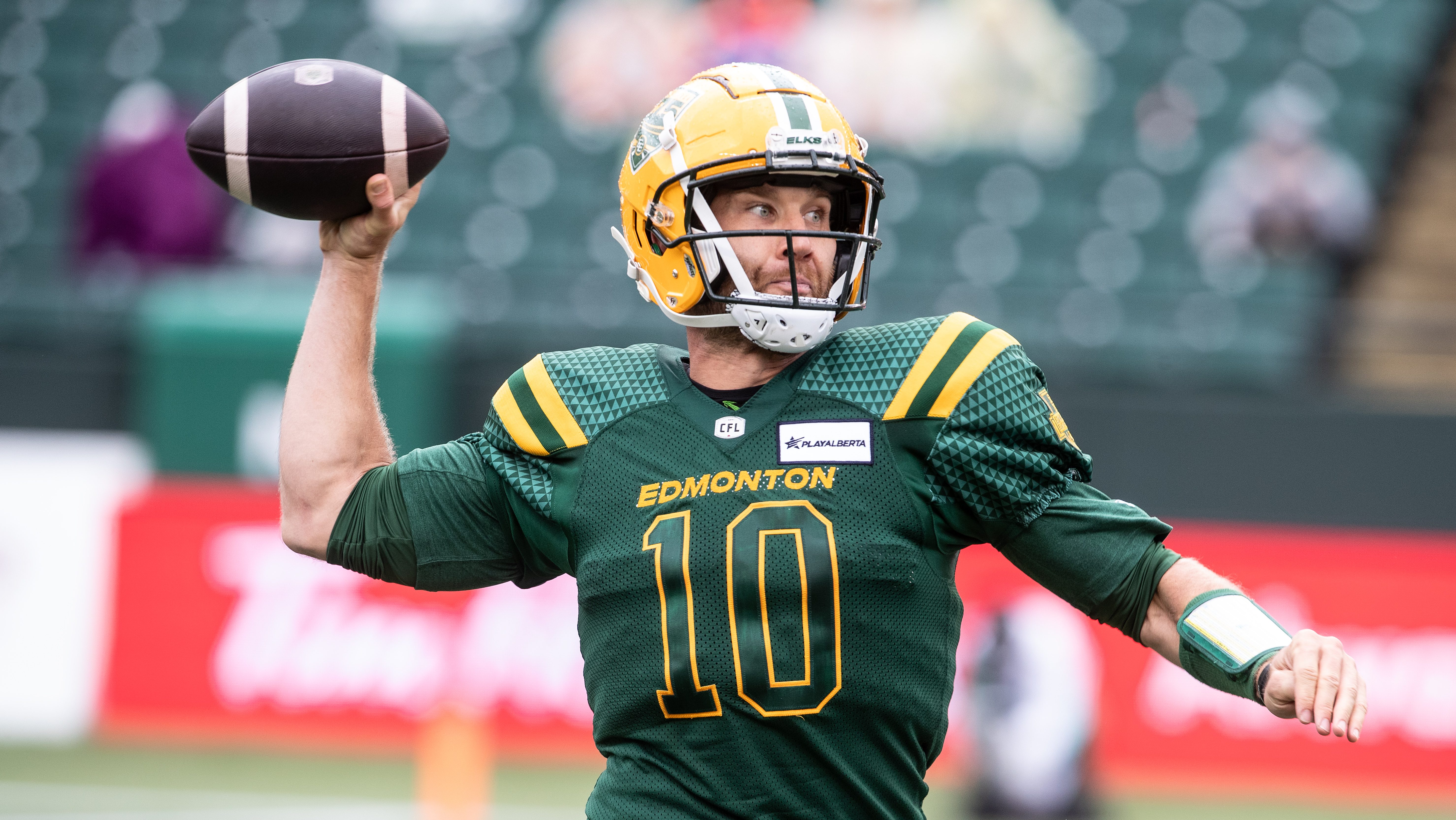 Edmonton Elks ще играят отново на Commonwealth Stadium в петък