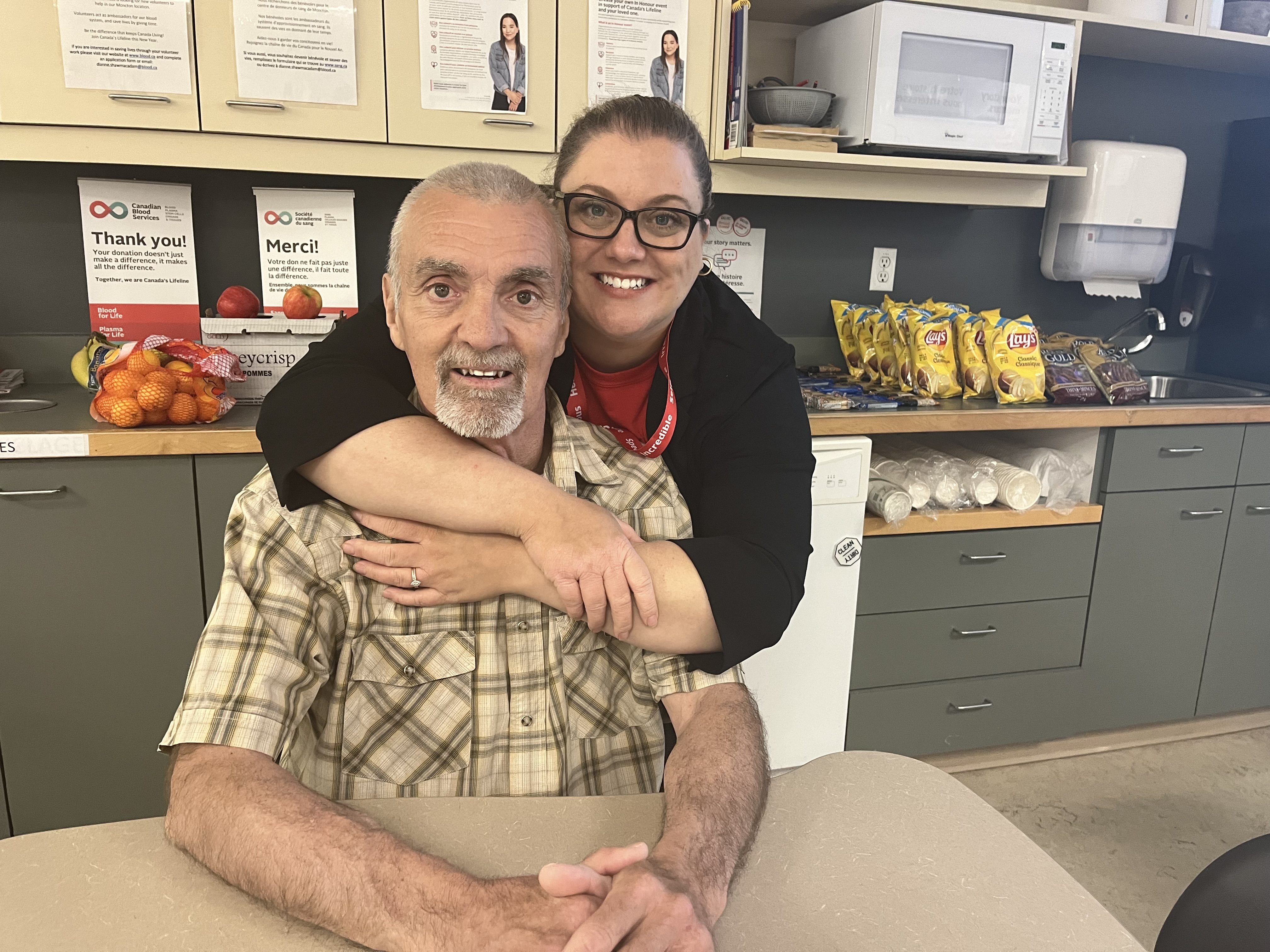 Летните месеци са най предизвикателните за кръводаряване — защото хората са