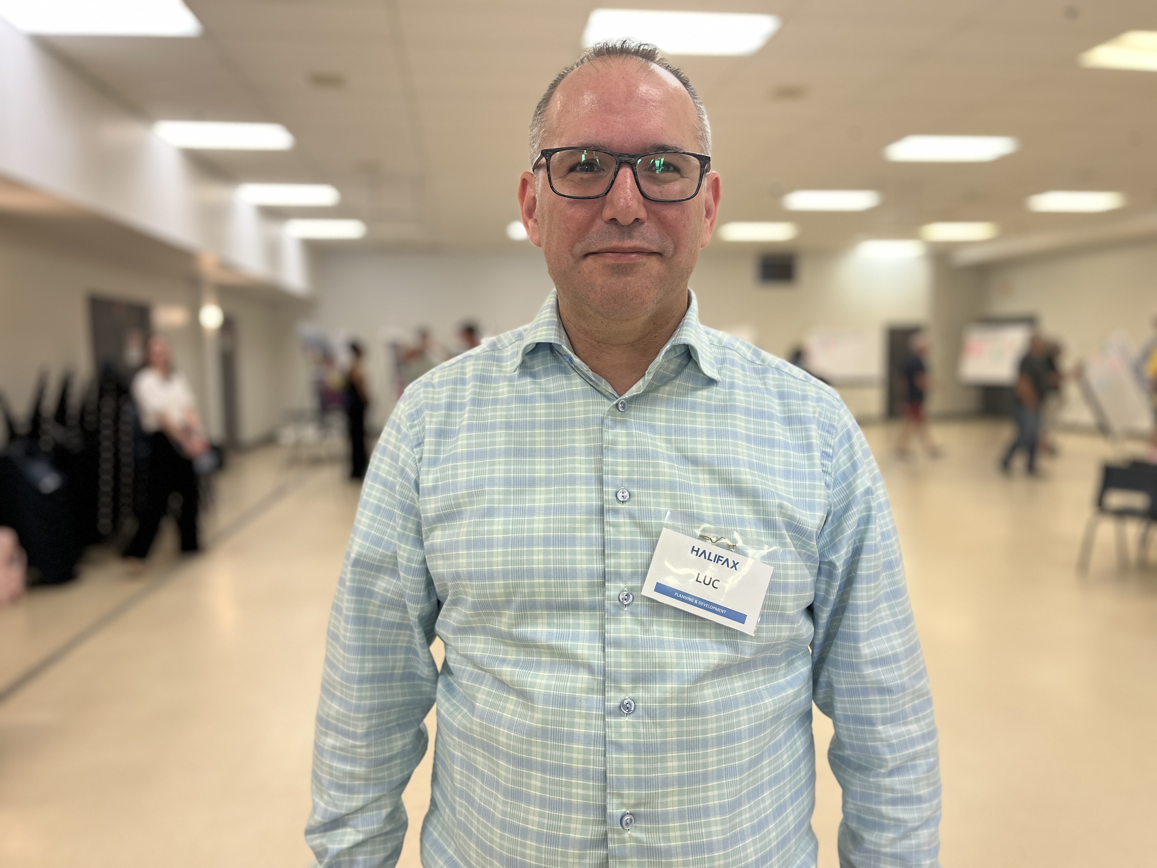 През следващите няколко години голям участък от земя в северния