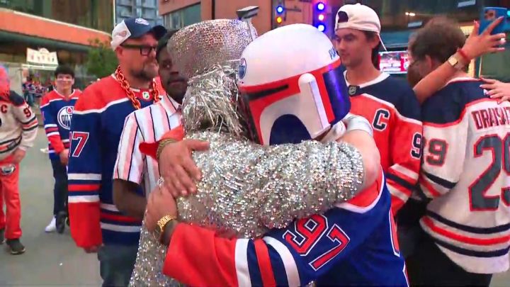 Edmonton hockey fans applauded for their class, positivity after Oilers’ Stanley Cup loss