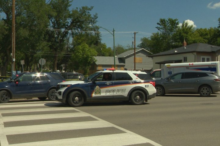 Saskatoon police shoot, kill armed 27-year-old man after ‘confrontation’