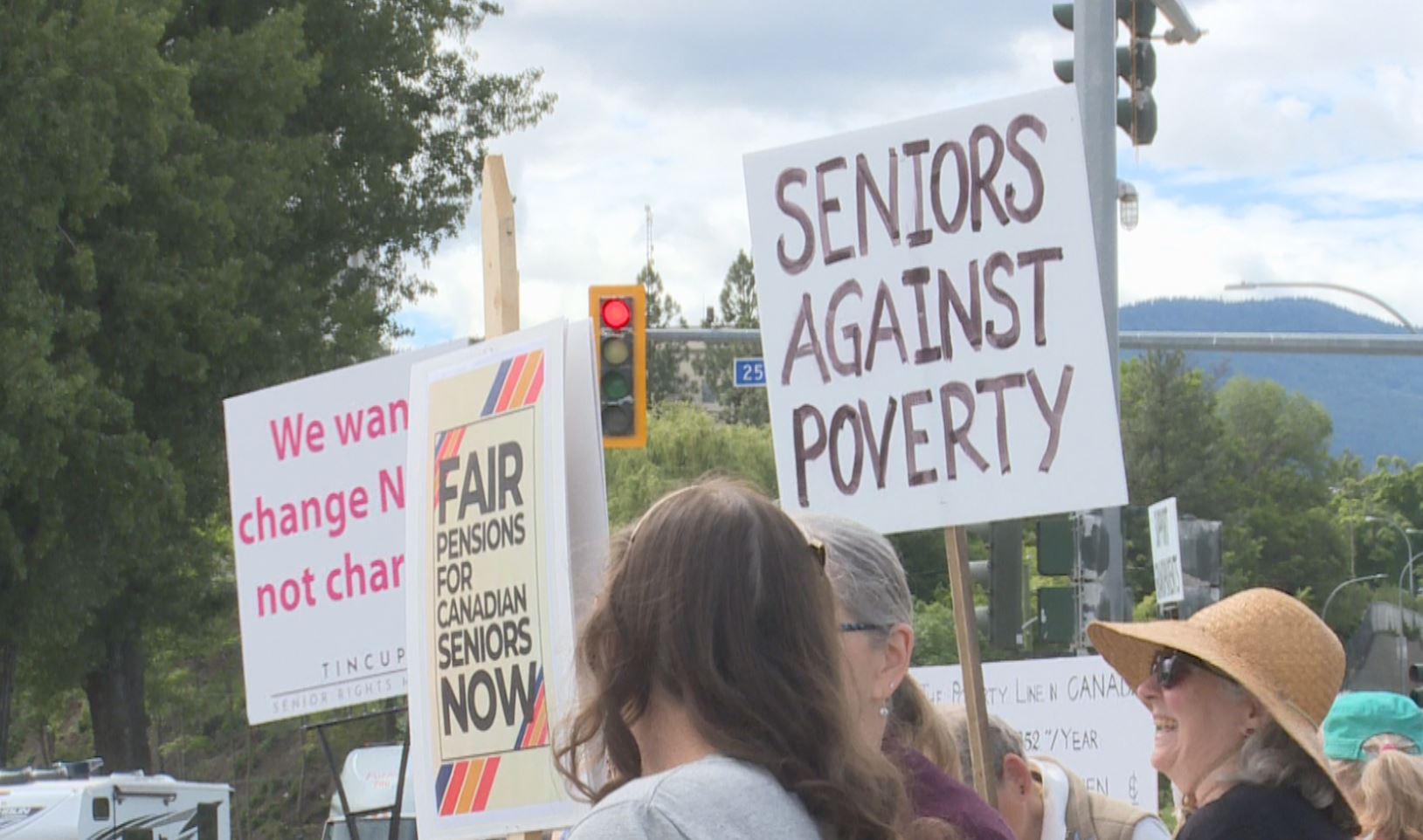 Okanagan seniors protest for better pensions