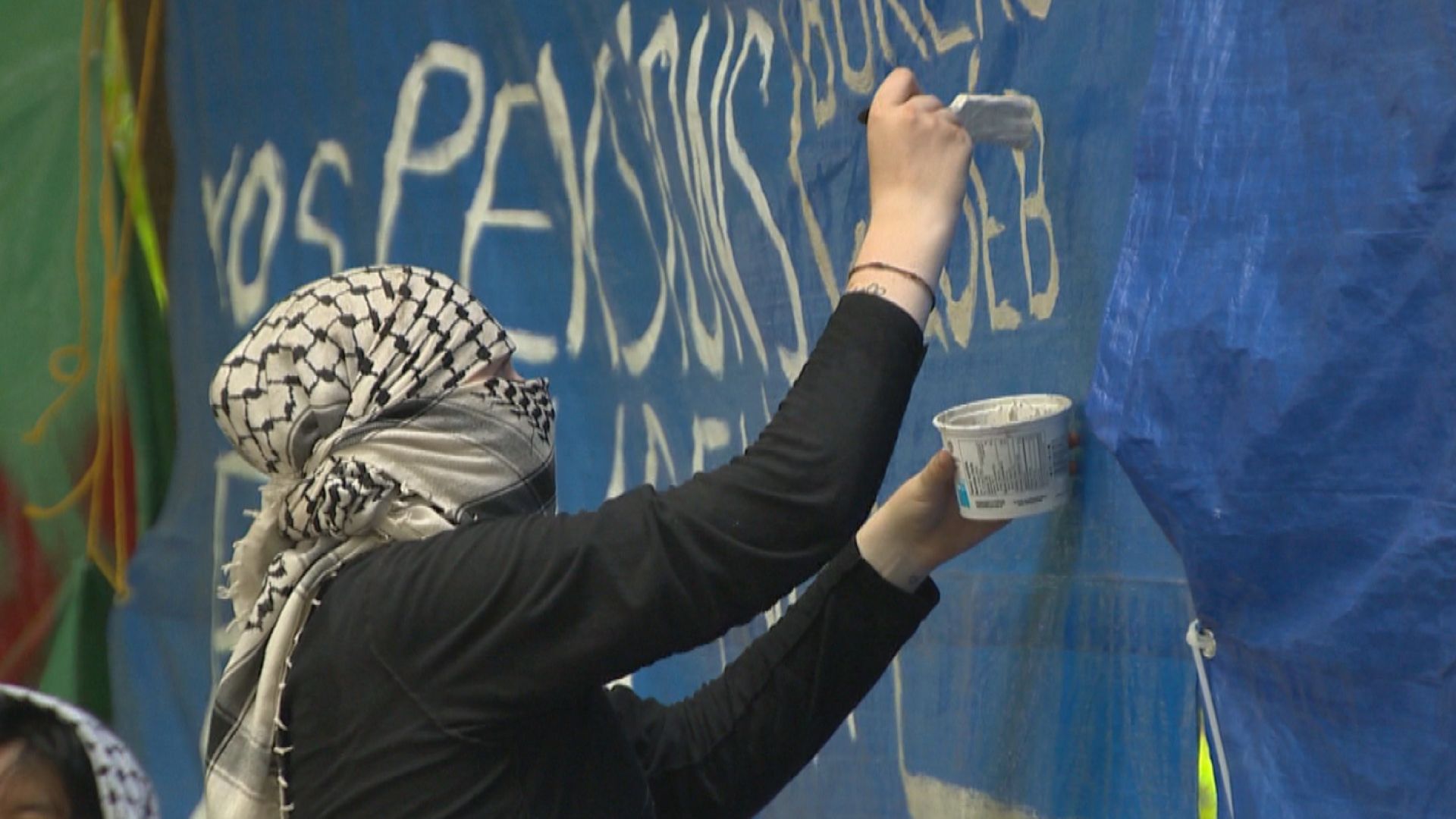 Growing pro-Palestinian camp at Victoria Square in Montreal targets pension fund