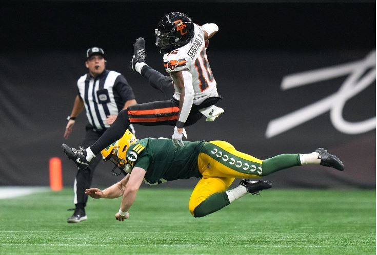 The B C  Командите на Лъвовете не очакваха да спят много в