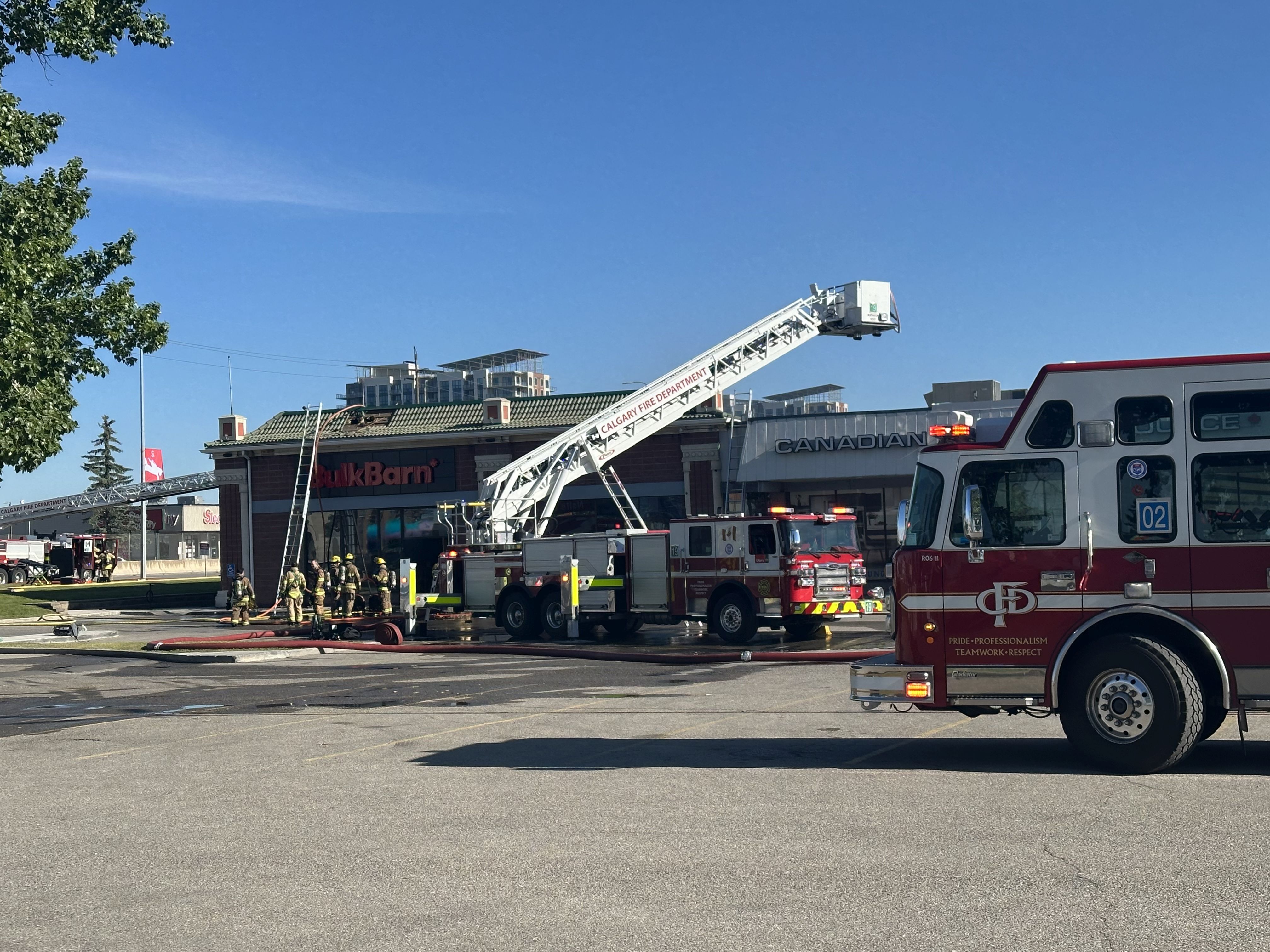 Пожарникарите от Калгари казаха че са били изключително наясно с