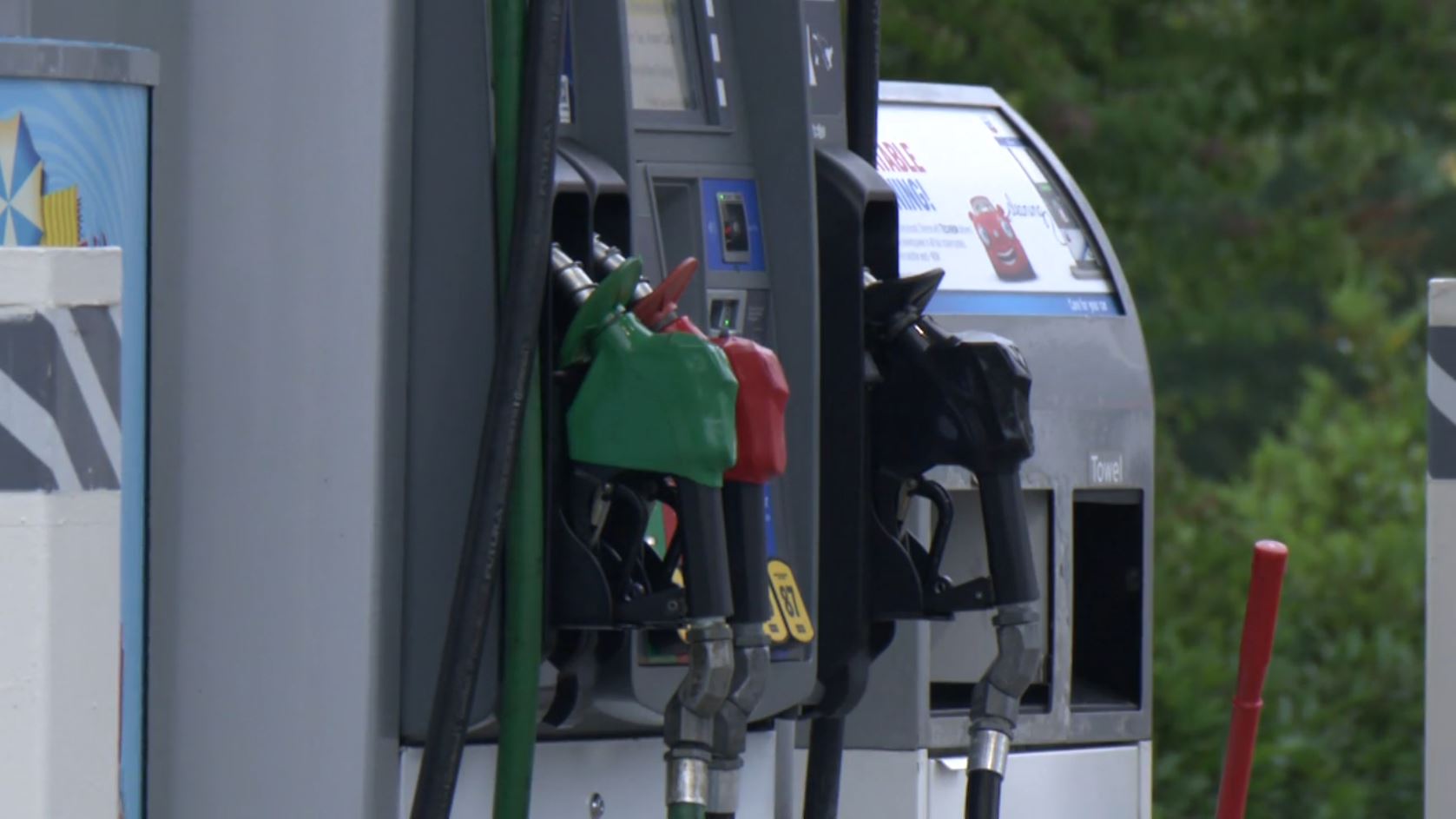 Metro Vancouver gas prices expected to dip