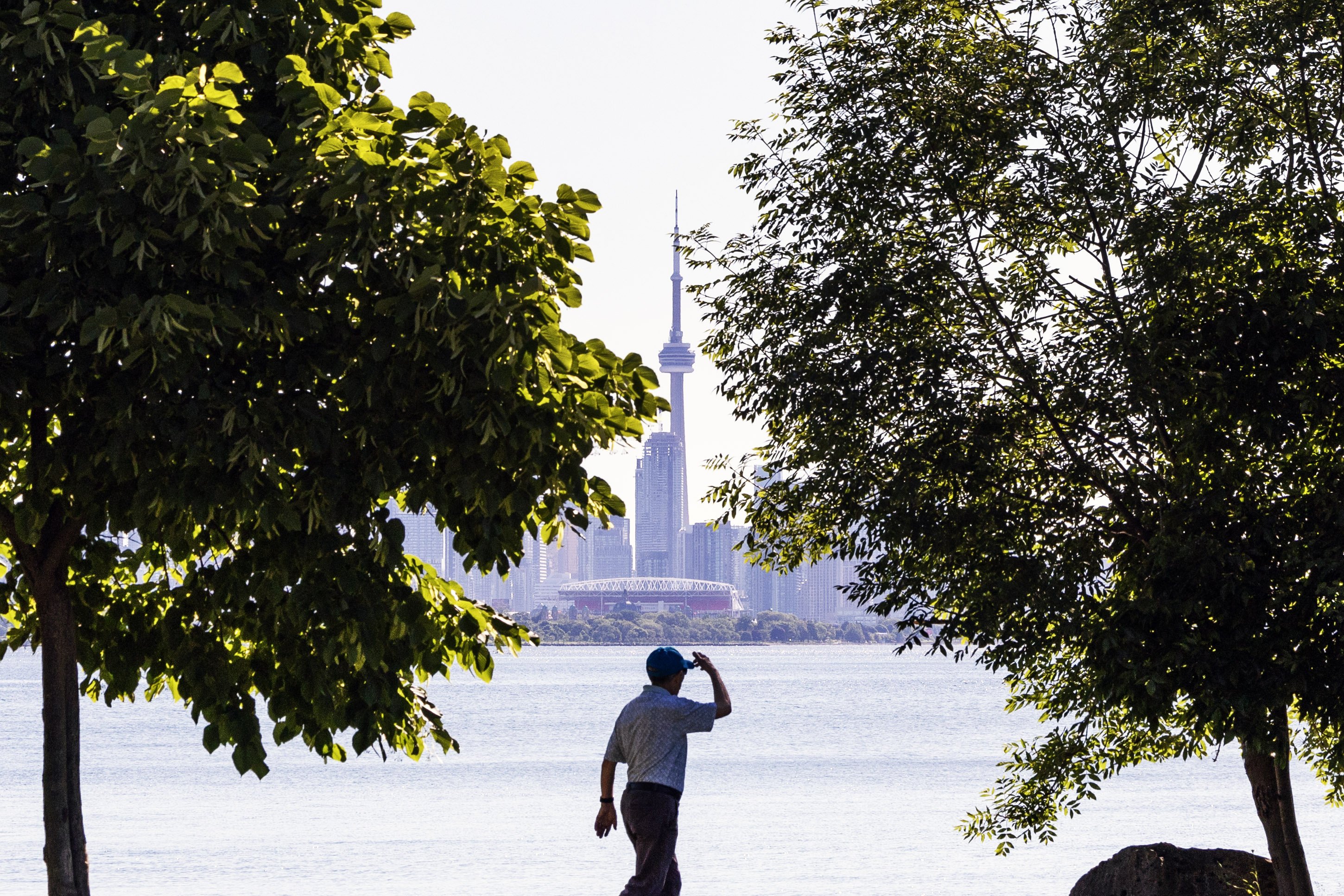 Тъй като интензивната гореща вълна в централна Канада ознаменува официалното