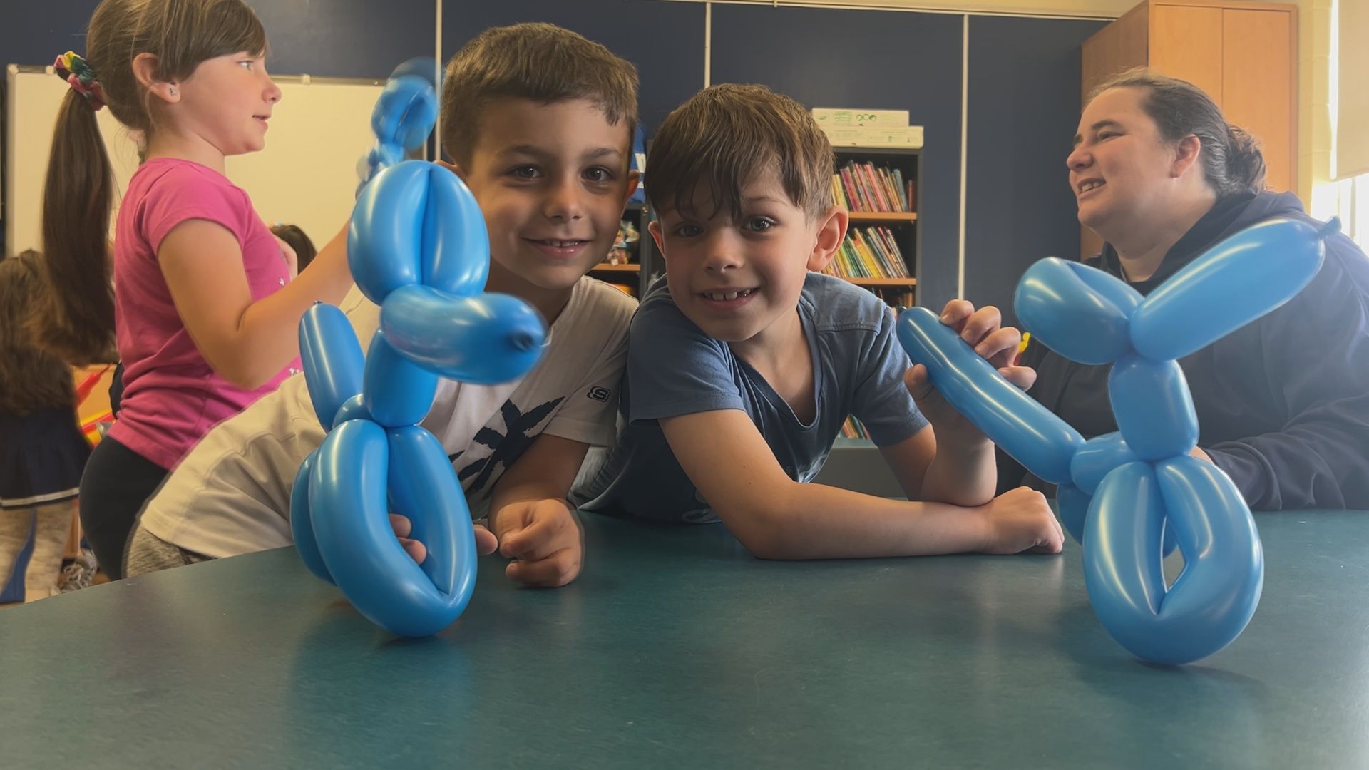 Няма често да намерите коридорите на началното училище Маргарет Менсън