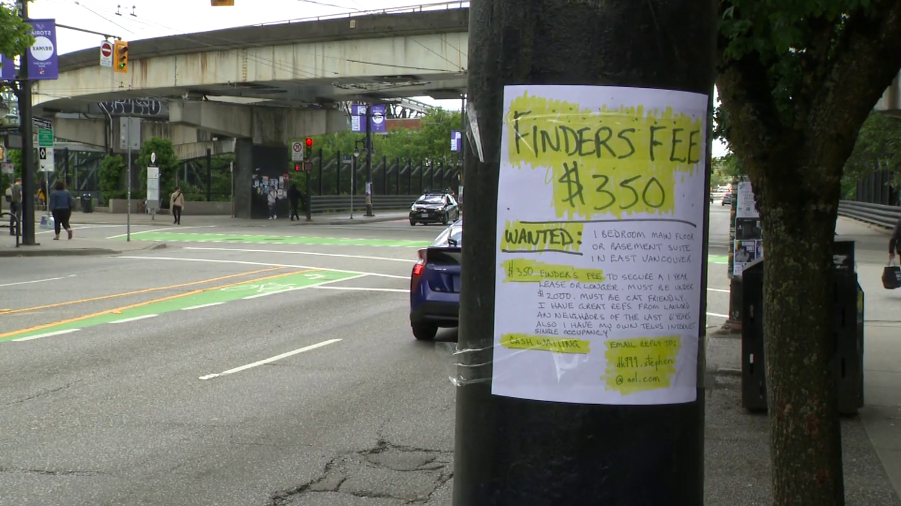 ‘Finders fee’: B.C. senior turns to advertising to find place to live