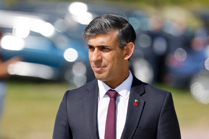 UK’s Sunak apologizes for leaving D-Day events early to campaign