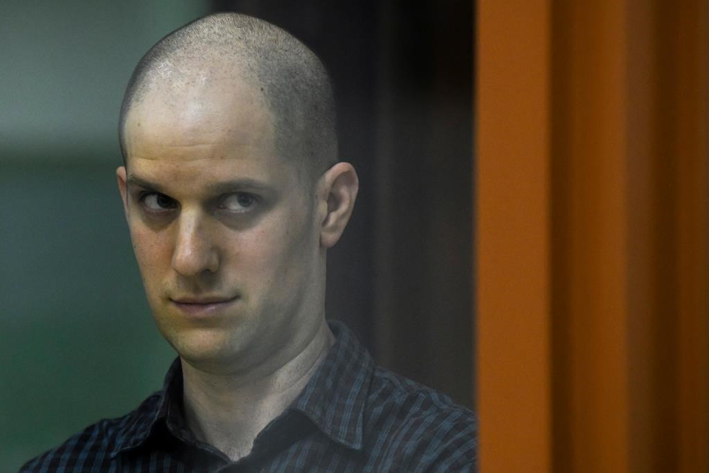 Бивш американец роден в Канада Морският пехотинец Пол Уилън и