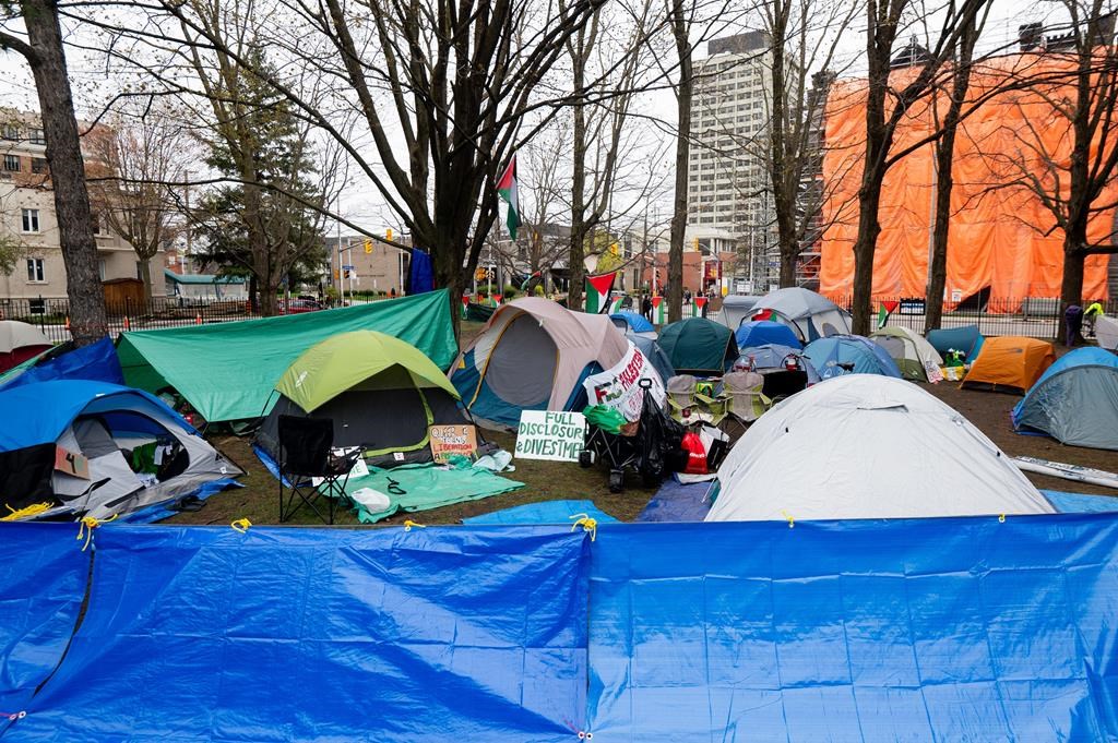 Pro-Palestinian protesters dismantle encampment at University of Ottawa