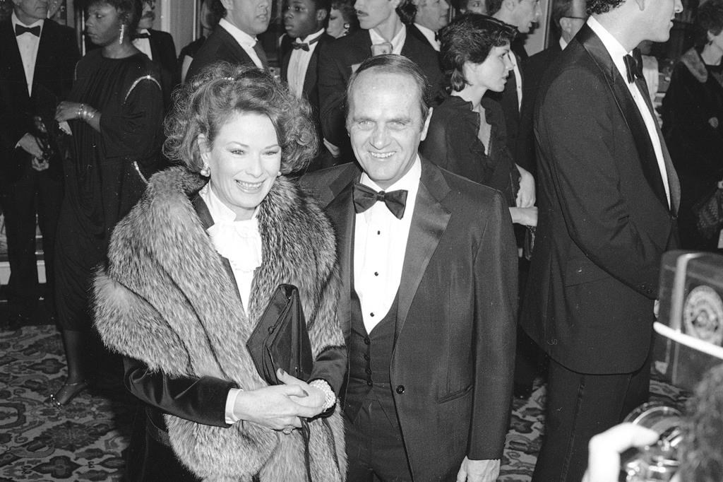 FILE - Comedian Bob Newhart and his wife Ginny arrive at the Golden Globe Awards in Beverly Hills, Calif. on Jan. 26, 1985. Newhart, the deadpan master of sitcoms and telephone monologues, died in Los Angeles on Thursday, July 18, 2024. He was 94.