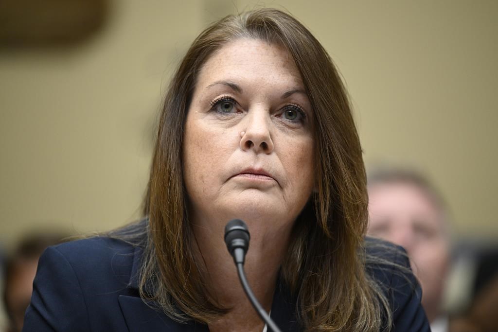 Директорът на Сикрет сървис каза във вторник че подава оставка