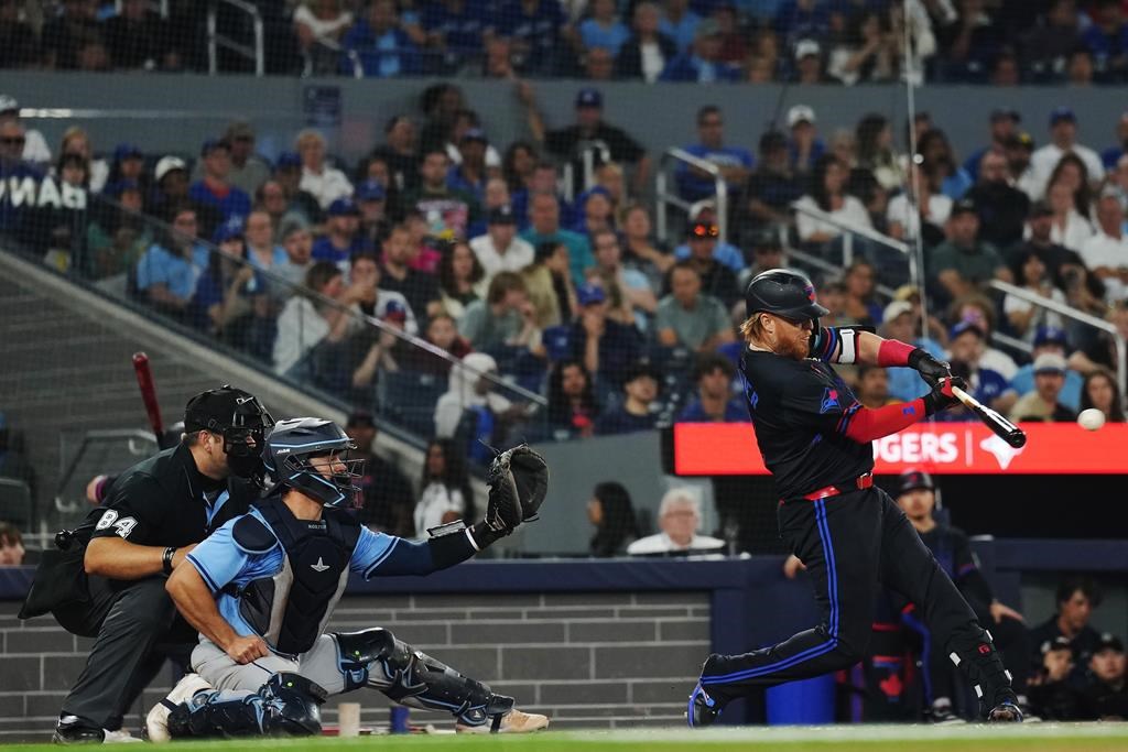 Jays sting Rays 6-3 with a four-run eighth inning