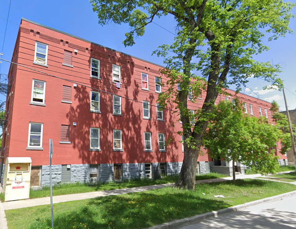 The apartment building on College Avenue that tenants were abruptly vacated from.