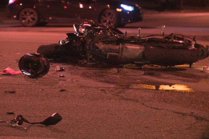 22-year-old motorcyclist dead, 2 people injured after Toronto crash