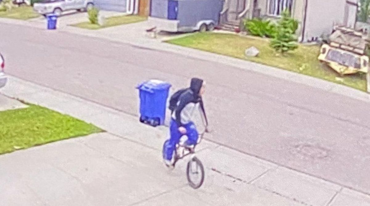 Полицията публикува снимка на заподозрян, издирван във връзка със стрелба