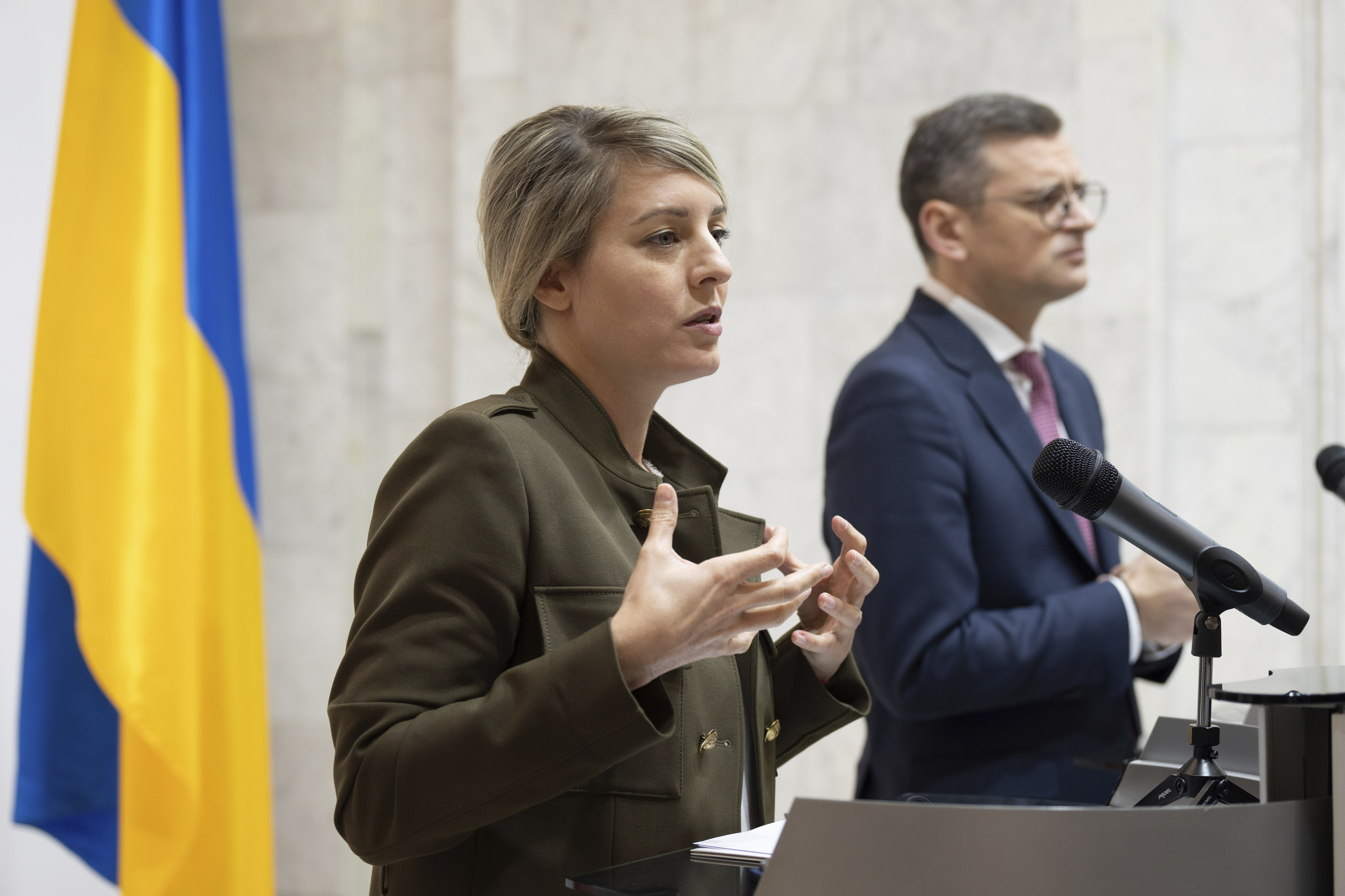 Canada’s Foreign Minister Melanie Joly with Ukraine’s Foreign Minister Dmytro Kuleba in Kyiv, Ukraine, Feb. 2, 2024. (AP Photo/Evgeniy Maloletka)