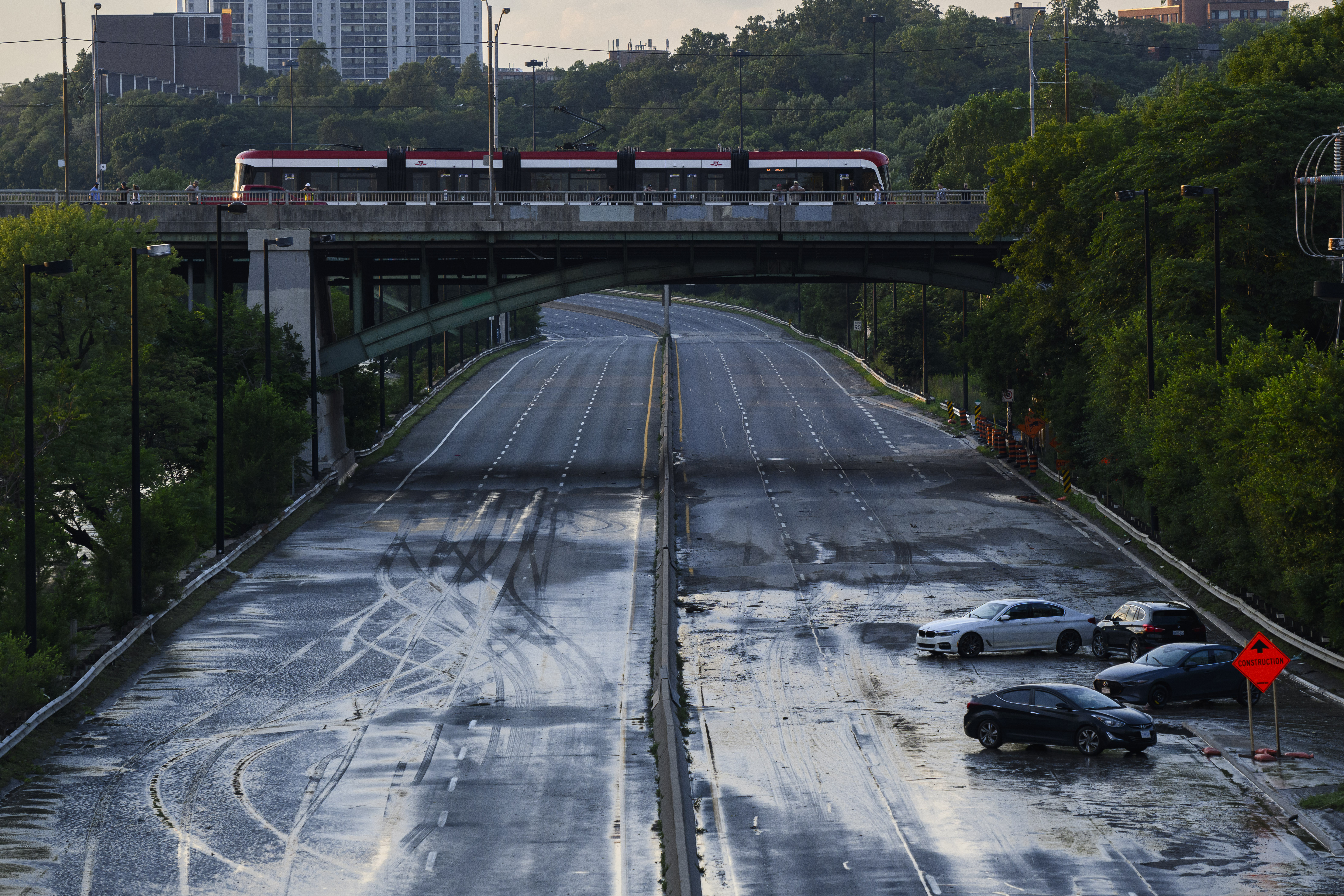 More rain in Toronto floods DVP, subway station and causes sewage bypass