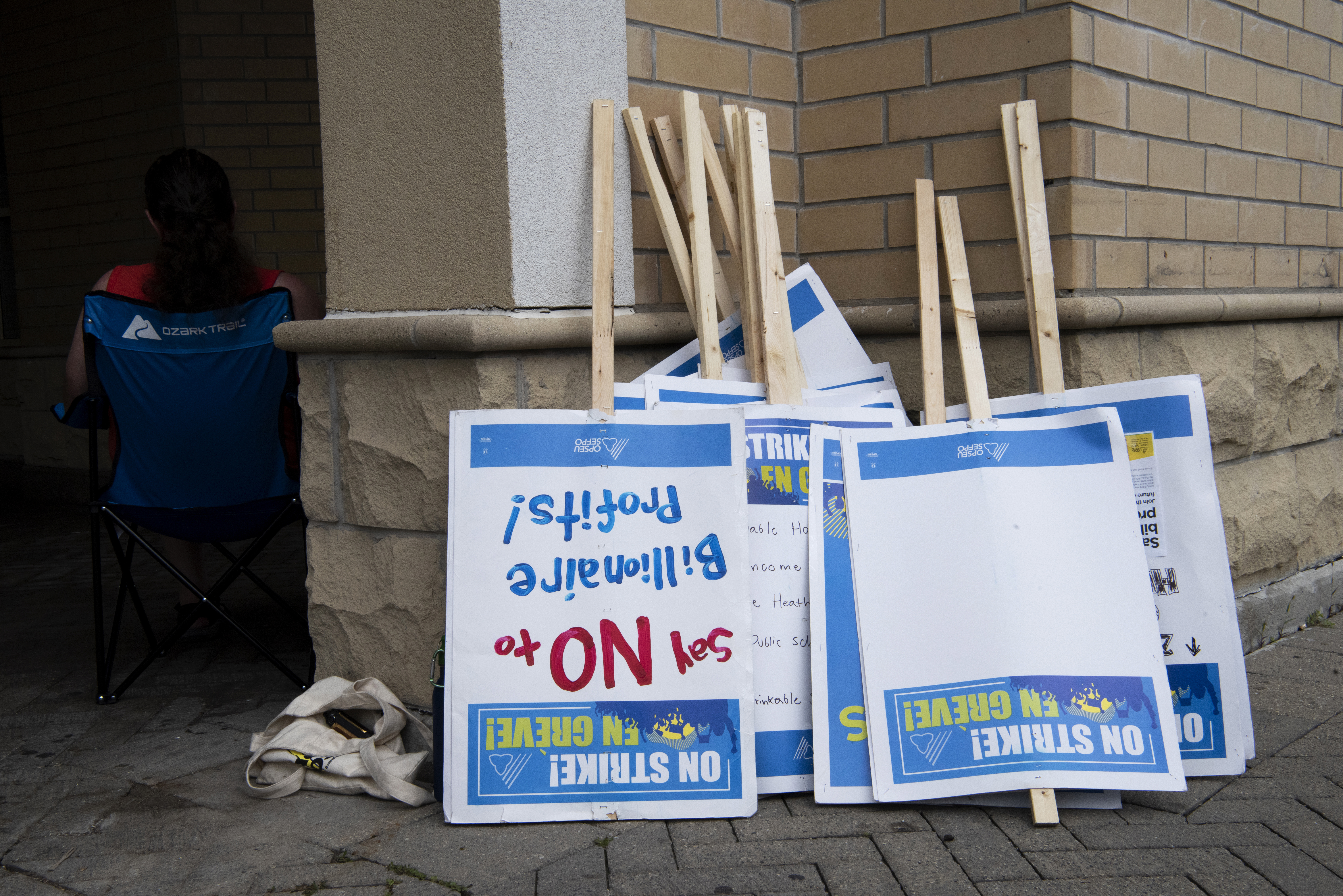 ‘They freaked out’: How a deal to end the LCBO strike almost fell apart at the last minute