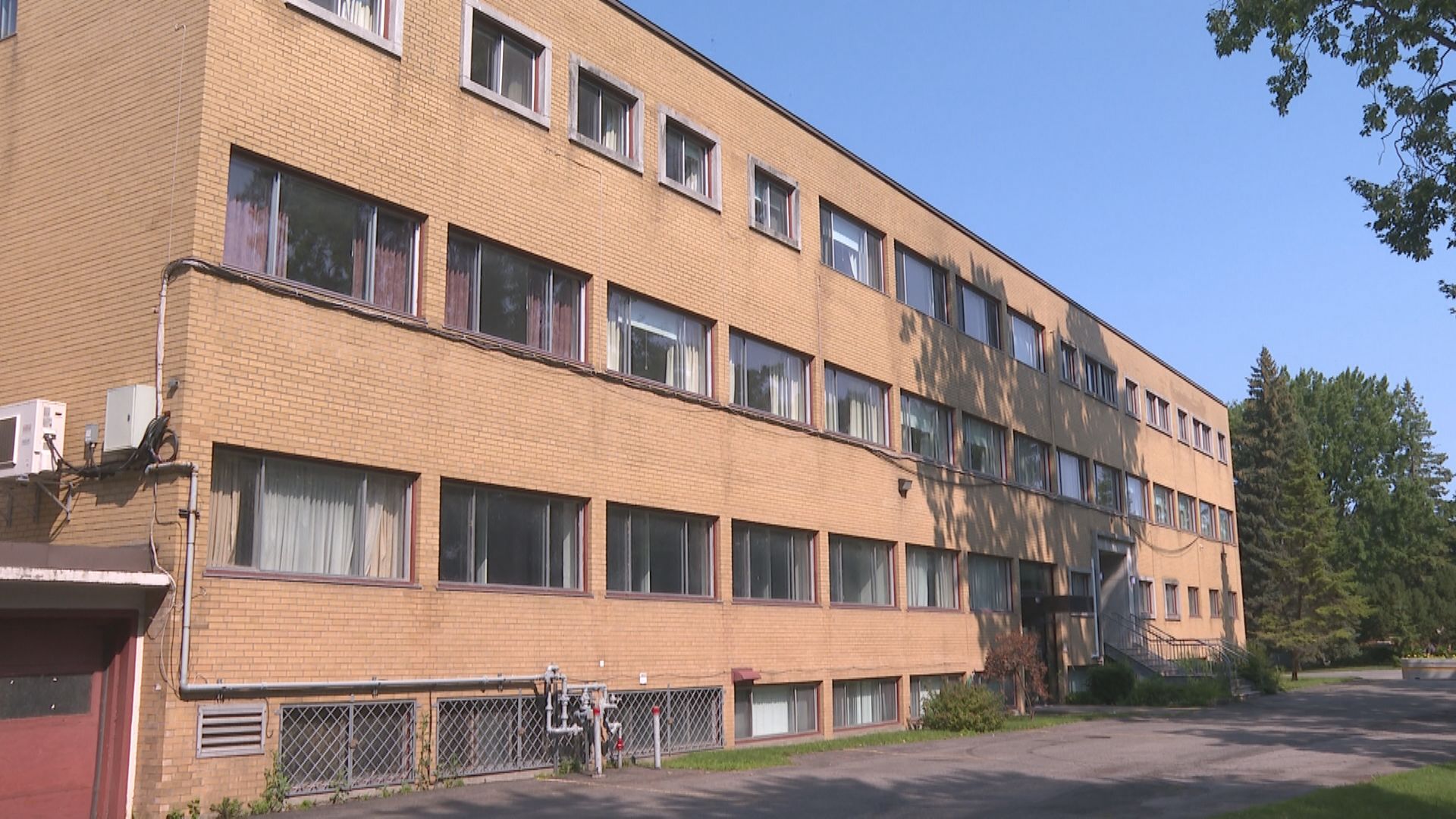 Бивш манастирски комплекс в Дорвал сега е в основата на