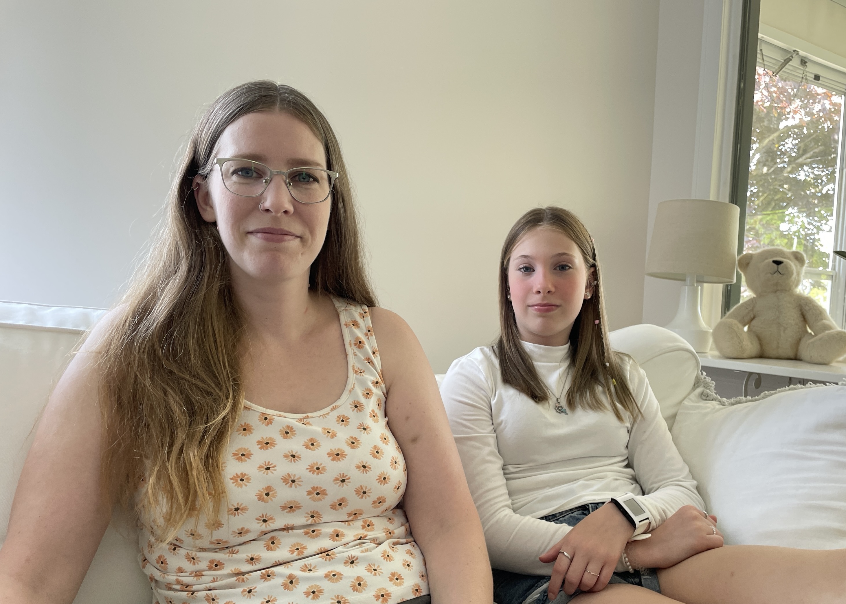 Медицинска сестра е обявена за герой след като бързата й