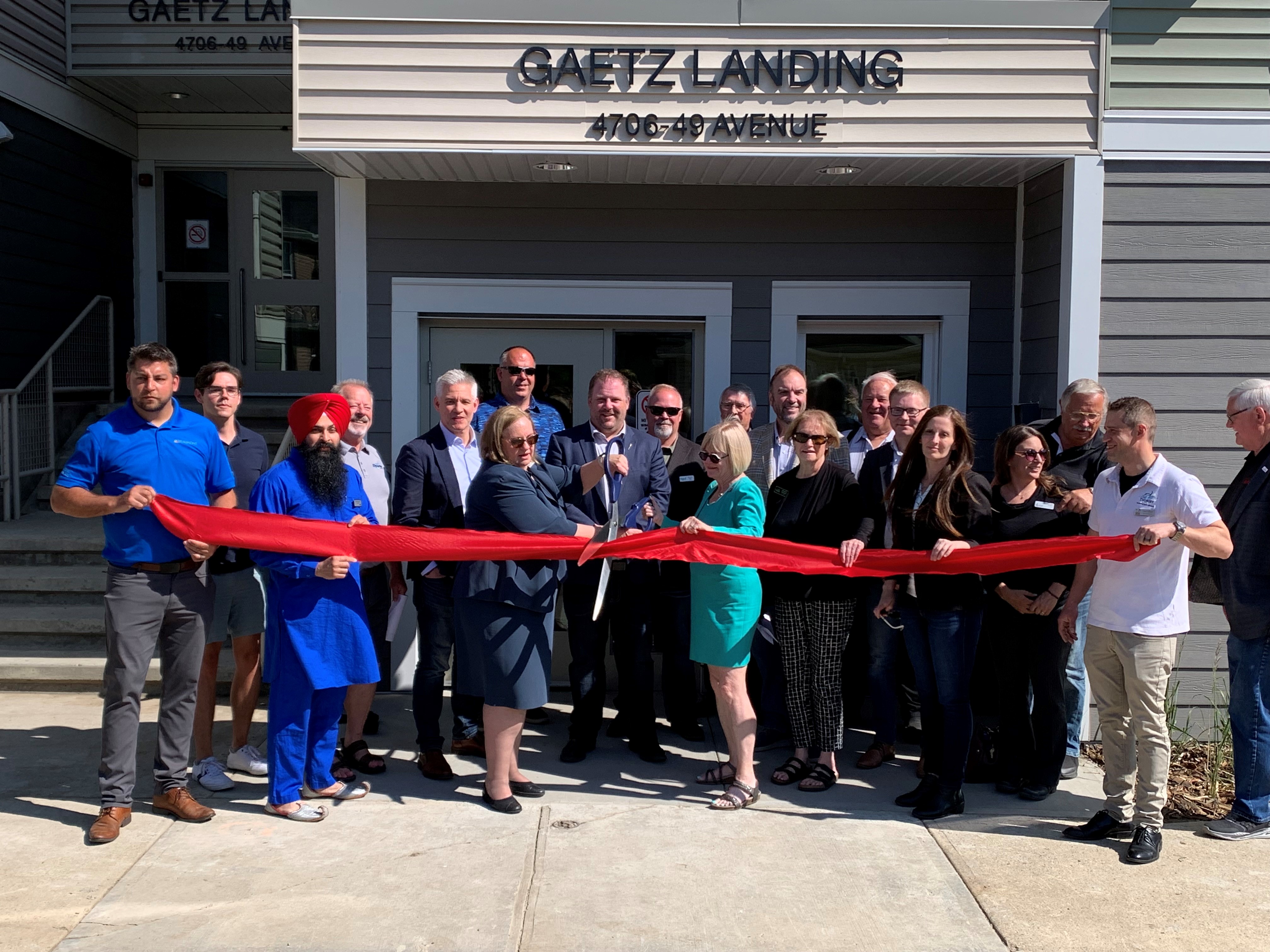 Officials celebrate grand opening of new affordable housing units in Leduc