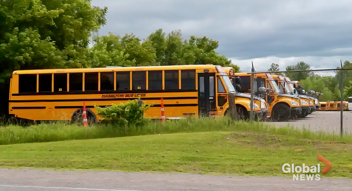 Подкрепата нараства за автобусна компания която обслужваше района на Питърбъро