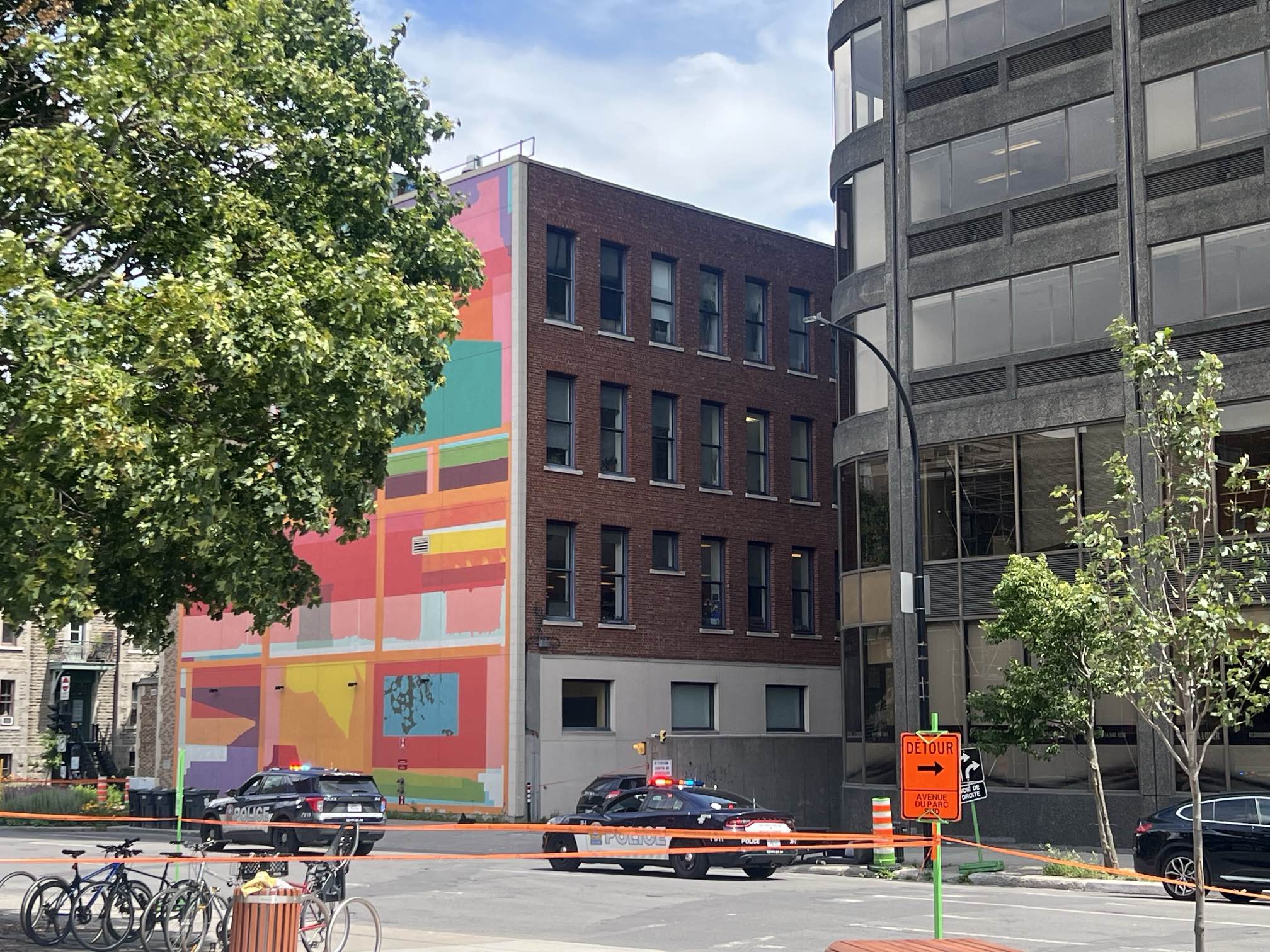 Тялото на мъж е намерено в това което властите описват