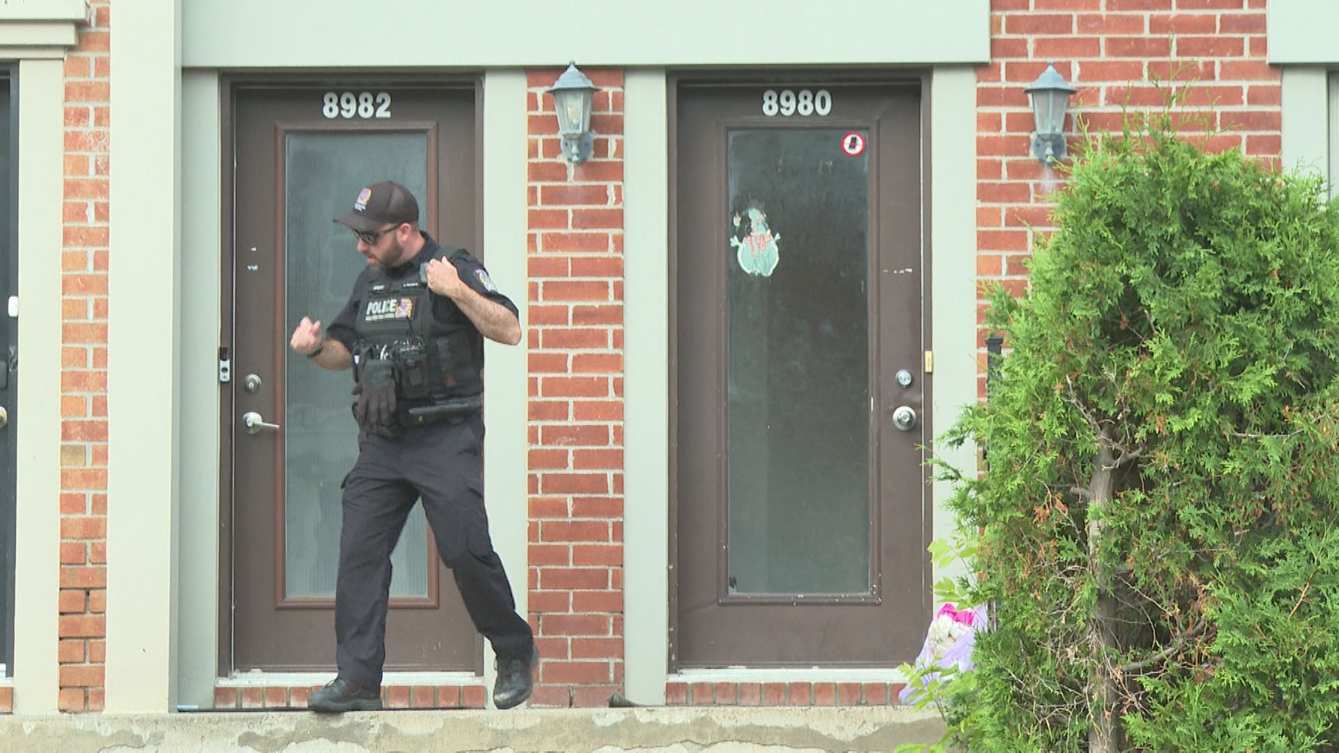 Полицията на Южния бряг извърши множество арести в сряда сутринта