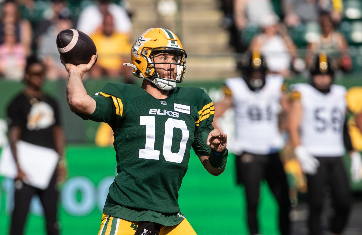 Edmonton Elks quarterback McLeod Bethel-Thompson (10) makes the pass against the Hamilton Tiger-Cats during first half CFL action in Edmonton, Sunday, July 28, 2024.