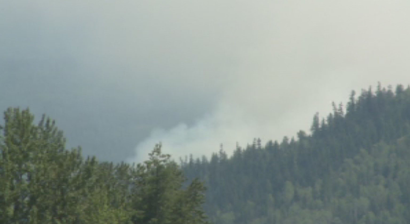 Горският пожар в Ситкум Крийк отново нарасна по размер Намира се