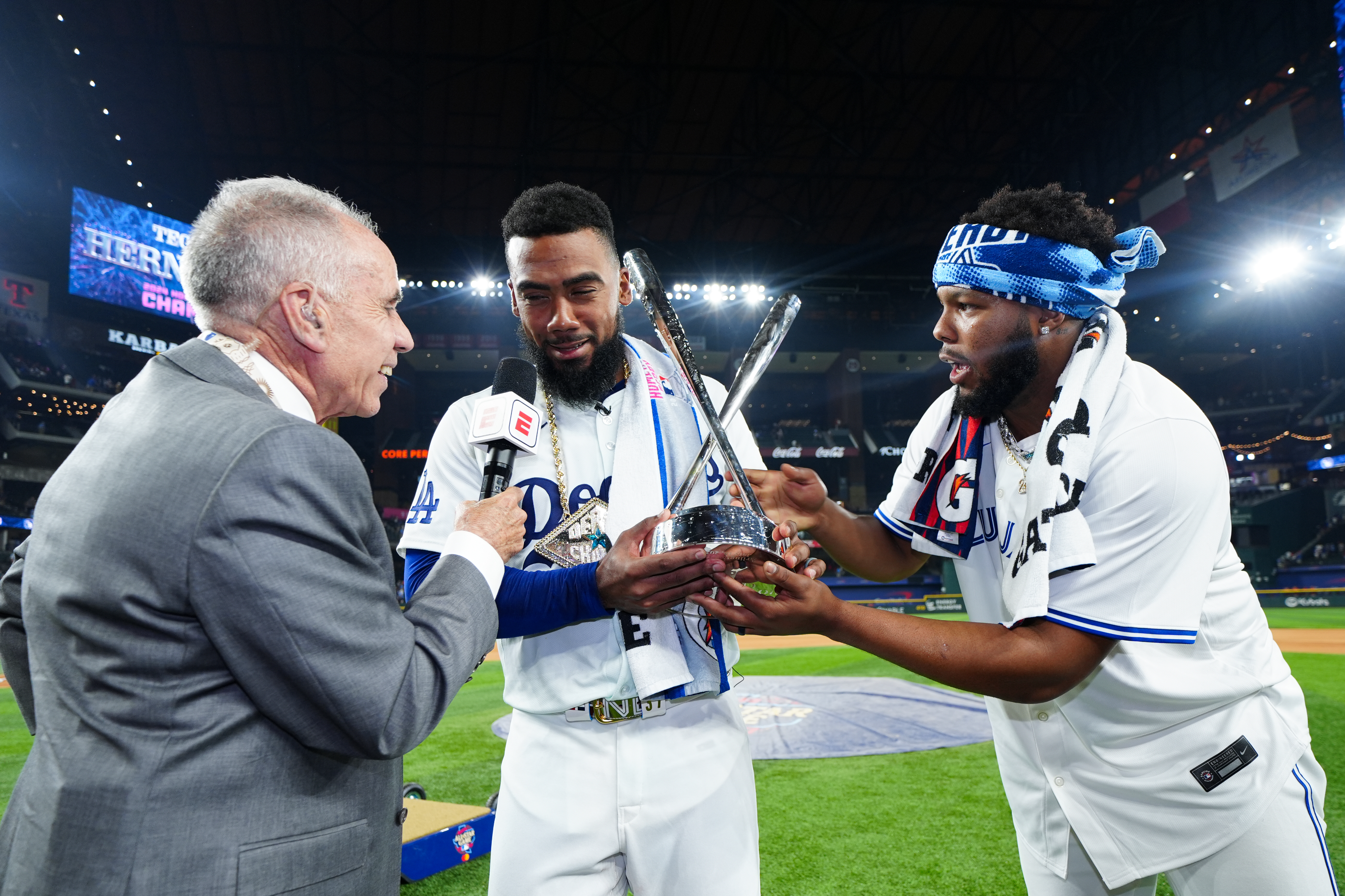 Teoscar Hernández home run derby win ‘tough to watch’ for some Jays fans