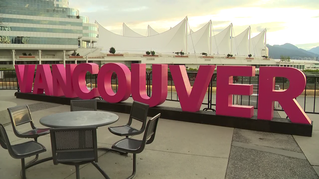 New ‘VANCOUVER’ sign installed on city’s downtown waterfront