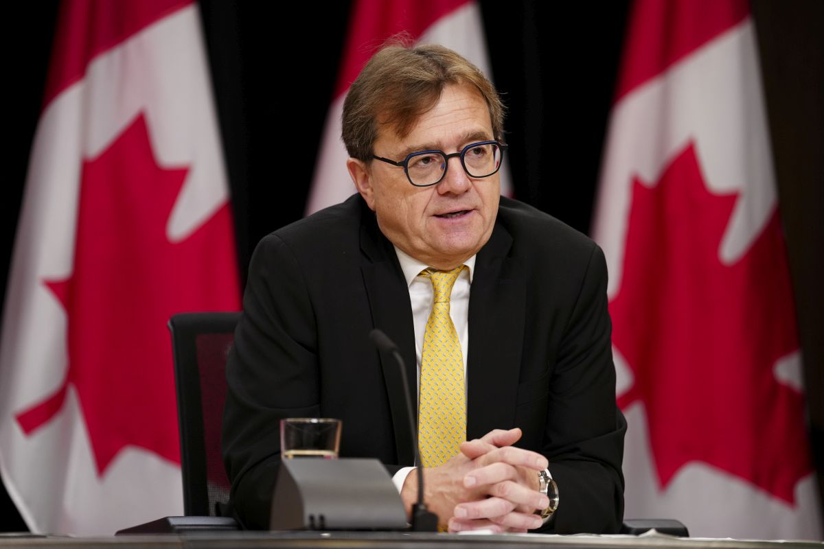 Jonathan Wilkinson, Minister of Energy and Natural Resources, provide an update on the forecast for the 2024 wildfire season during a press conference at the National Press Theatre in Ottawa on Thursday, May 9, 2024.