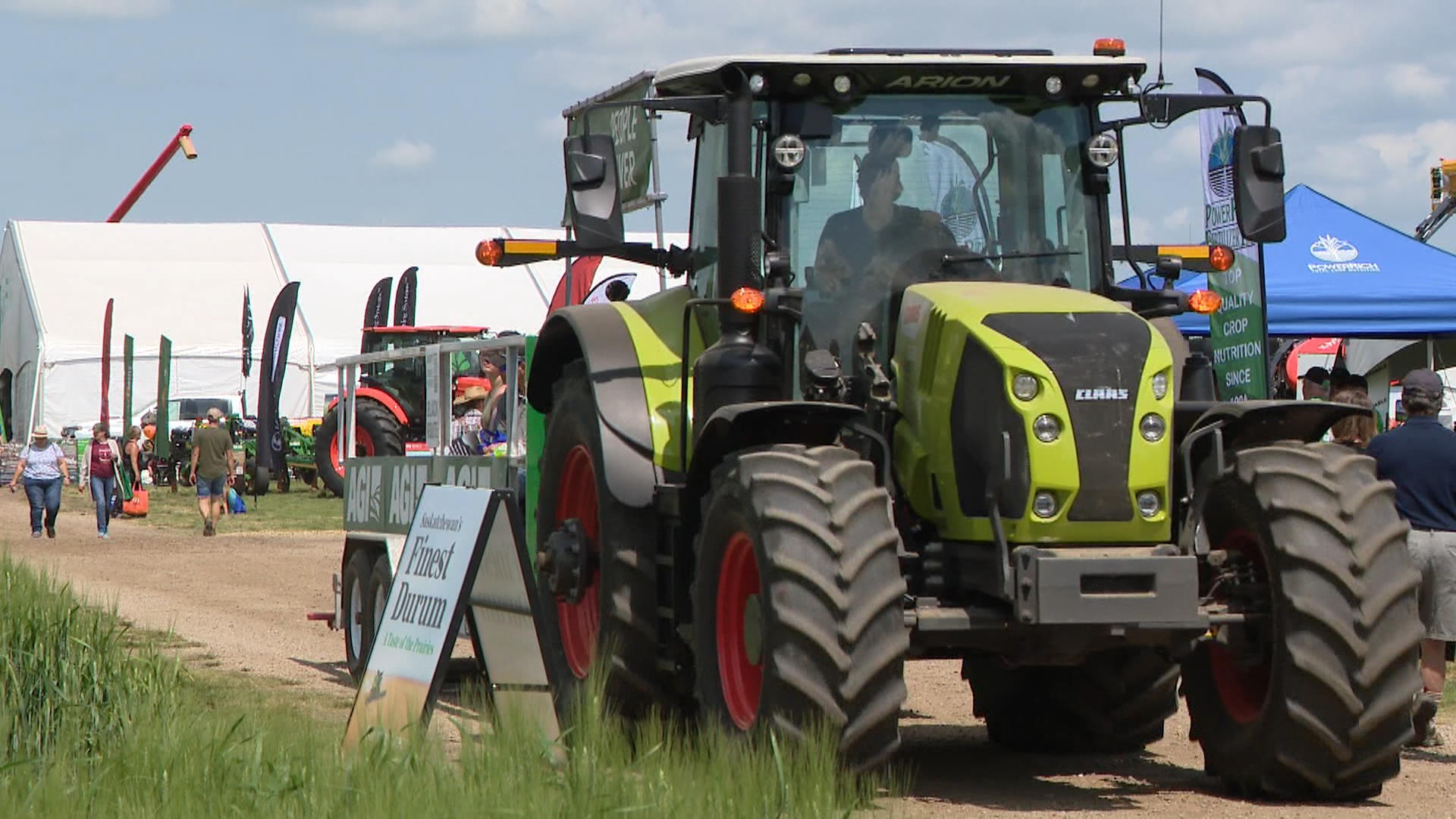 Sask. farmers optimistic with warmer weather as Ag in Motion kicks off