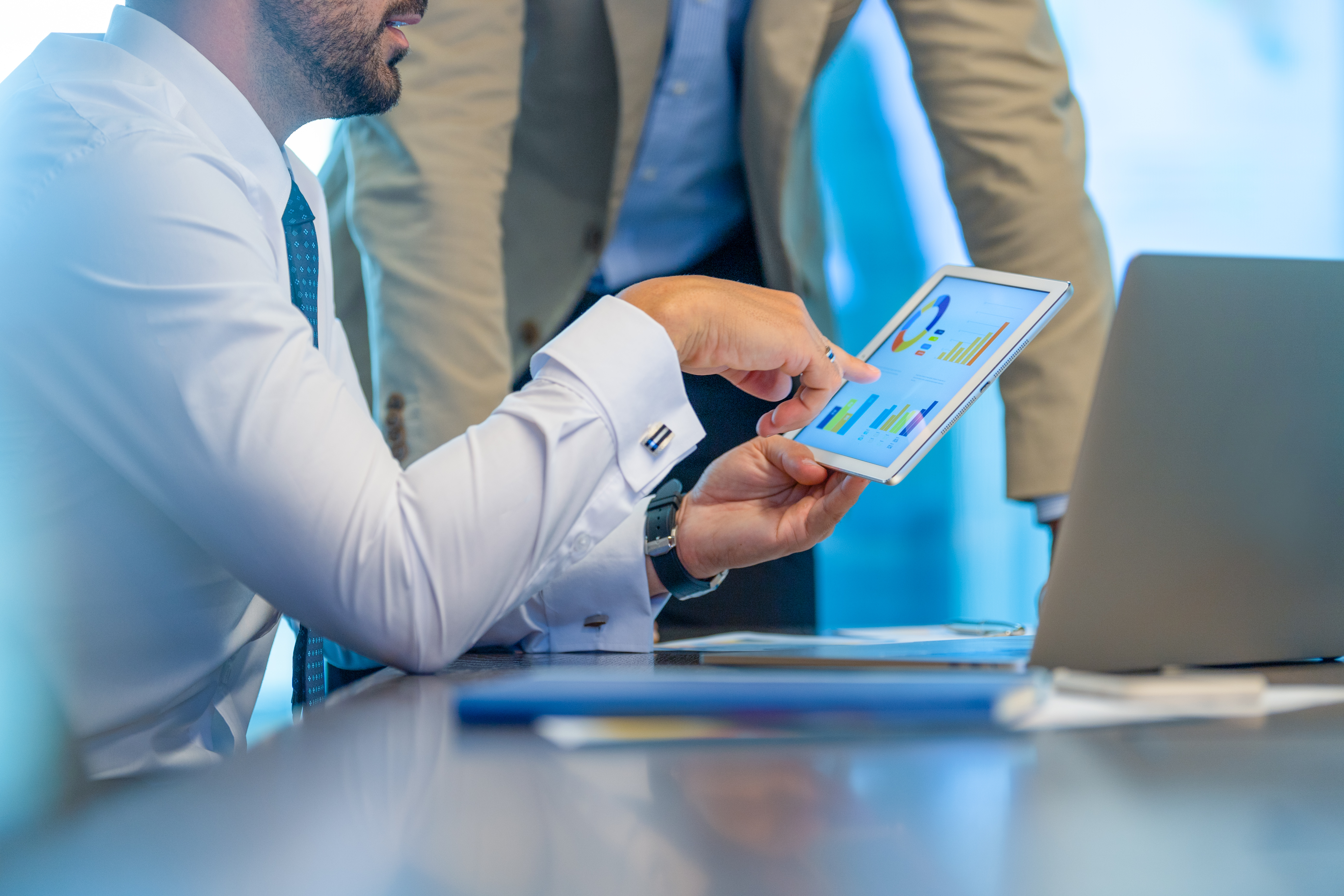 По специално по младите канадци се обръщат към изкуствения интелект за да