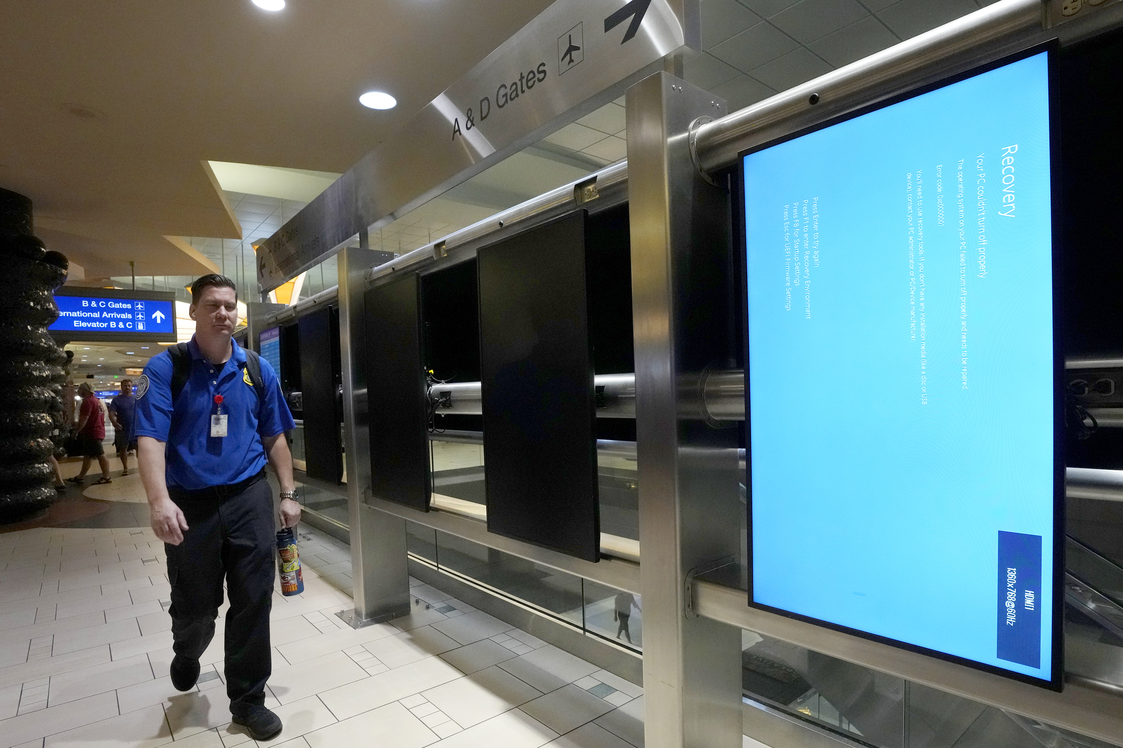 CrowdStrike outage, cyberattacks a ‘wake-up call’ to dangers of big tech reliance